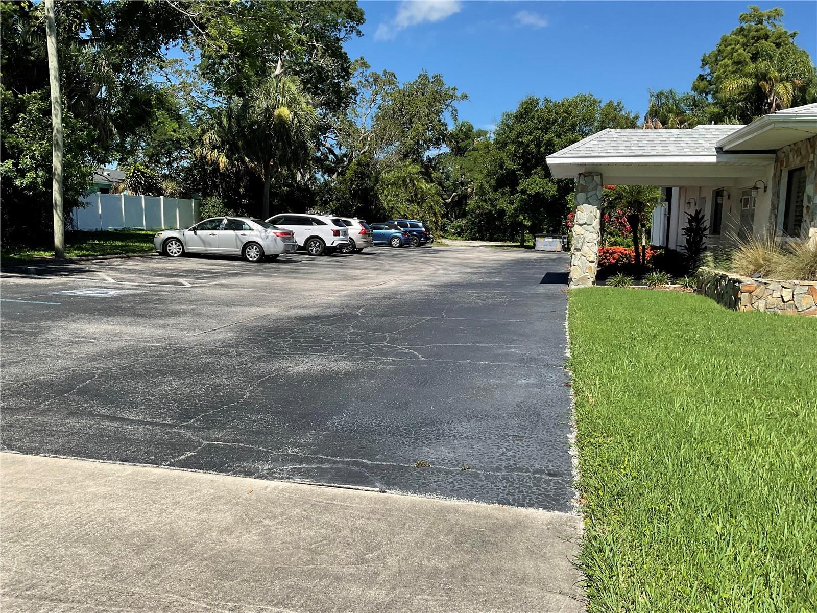 Image 12 of 21 For 1330 Pinehurst Road