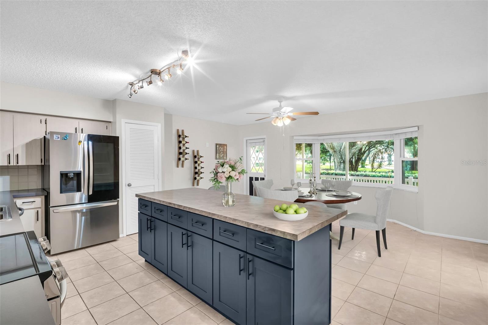 Image 10 of 44 For 2222 Norwegian Drive 16