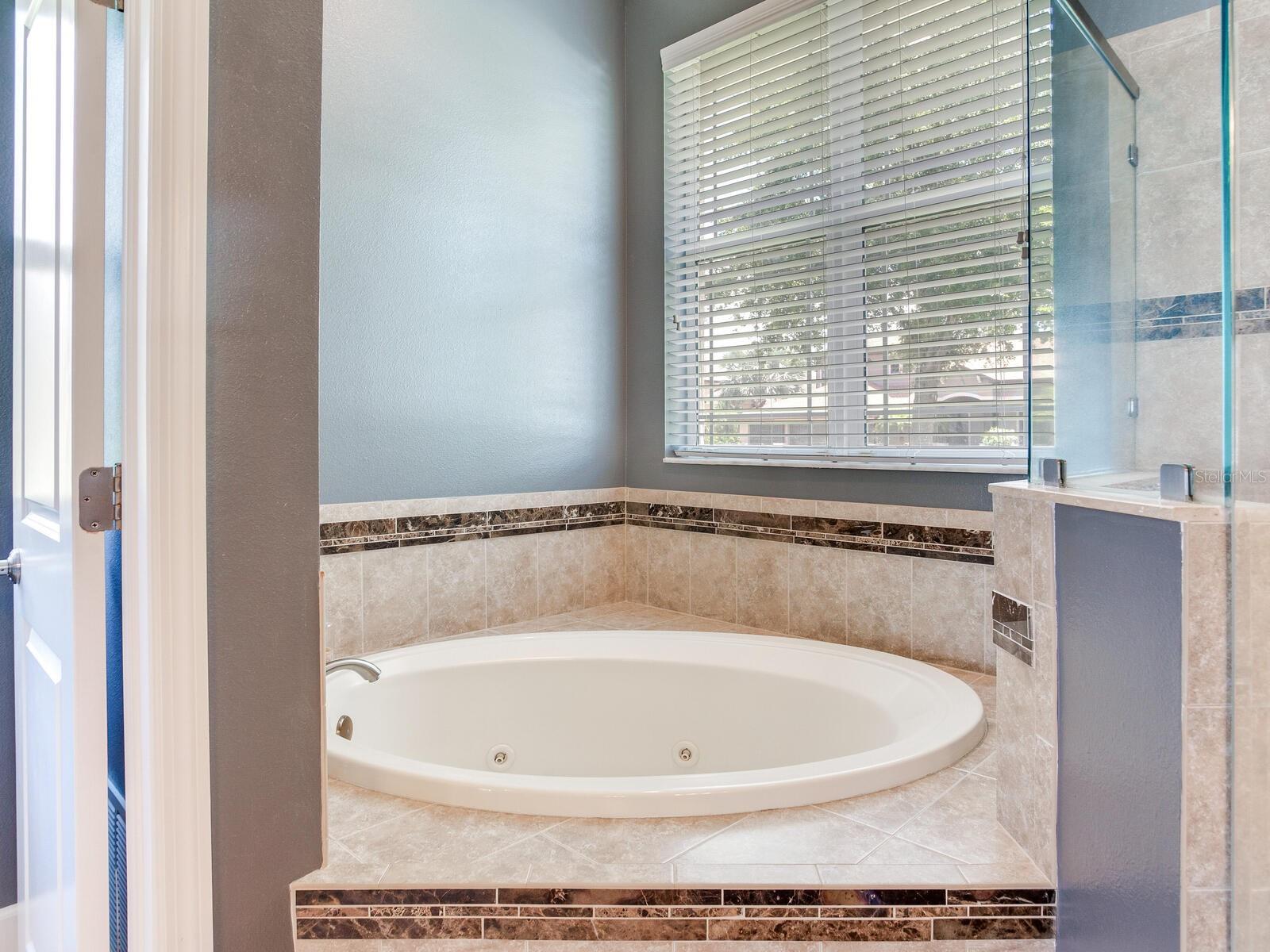 Image 40 of 80 For 3503 Graycliff Lane