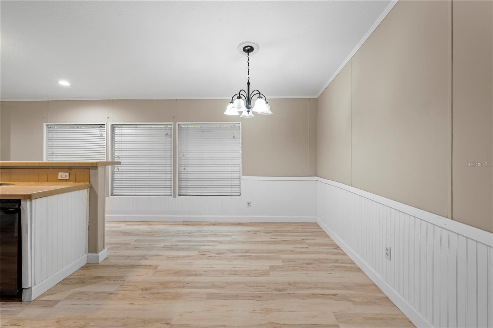Image 18 of 46 For 26104 Whipperwill Street