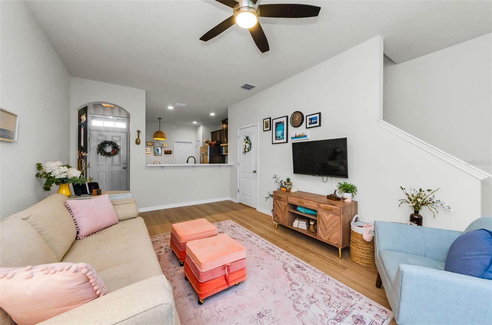 Image 13 of 41 For 2119 Broadway View Avenue
