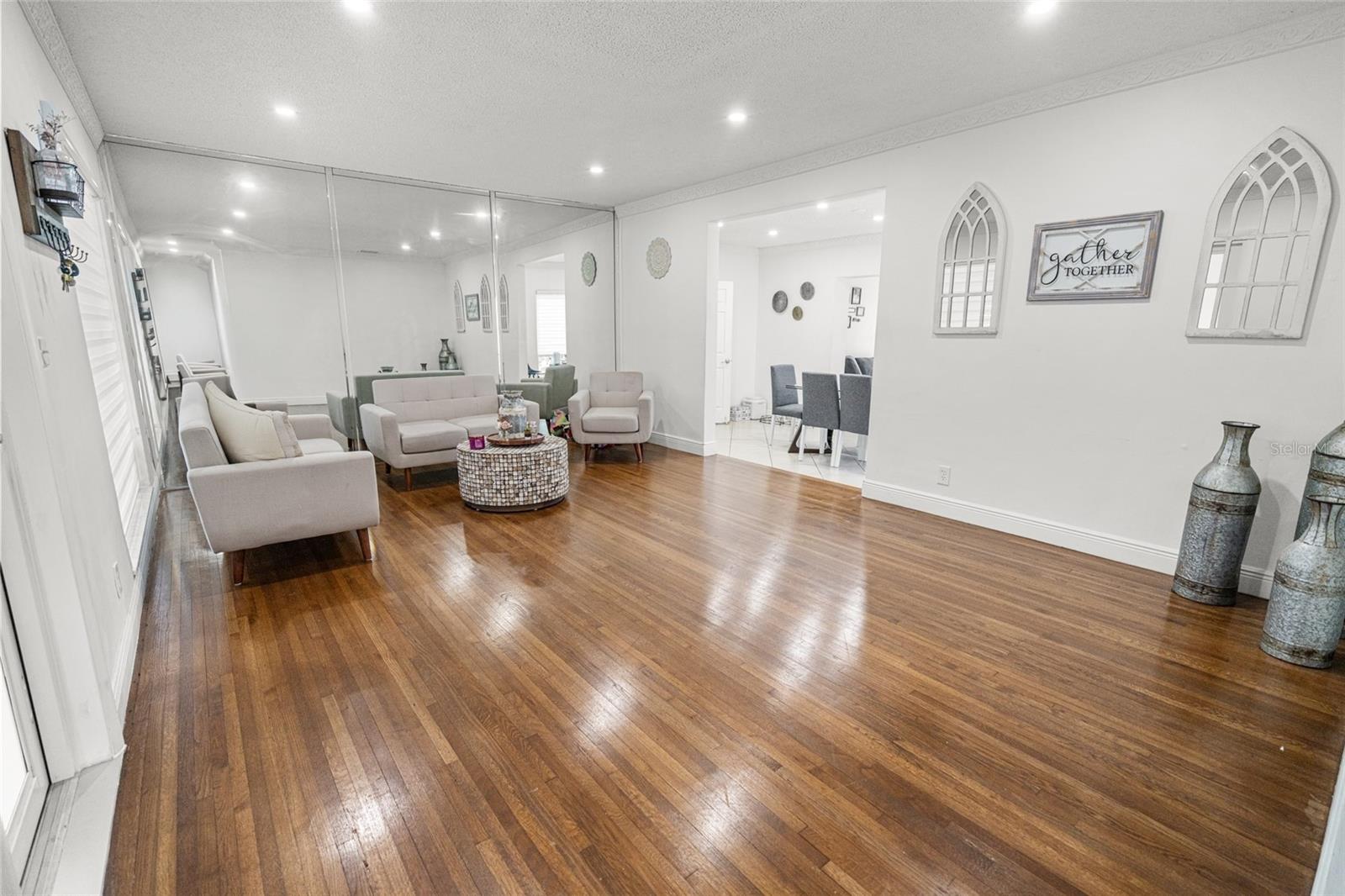 Image 6 of 33 For 3121 85th Avenue