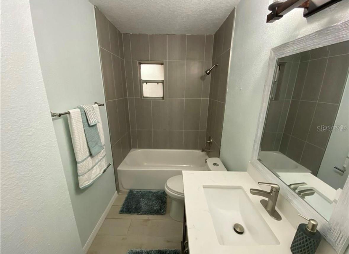 Image 6 of 9 For 1940 Wolford Road A