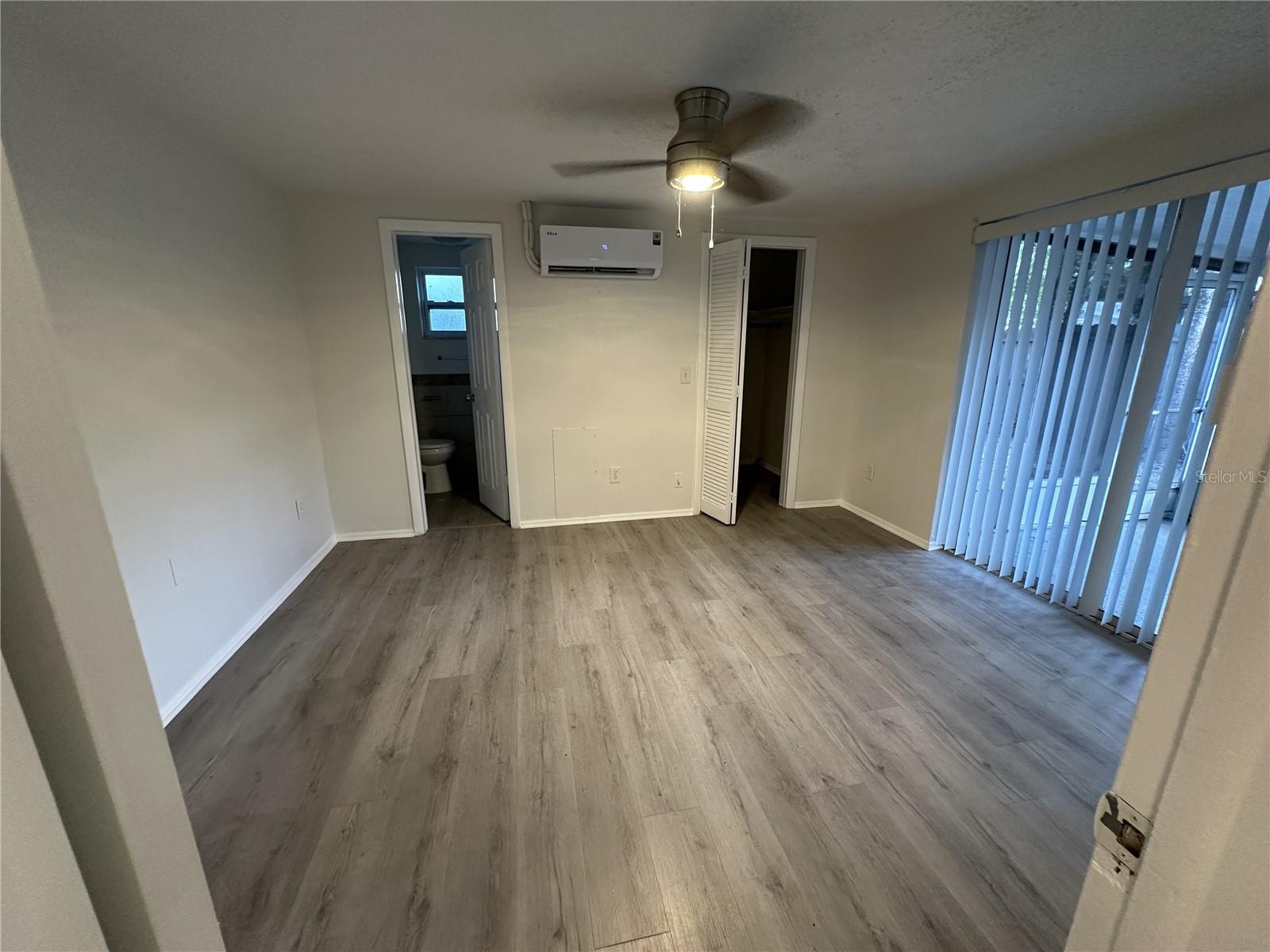 Image 11 of 16 For 618 Dogwood Court