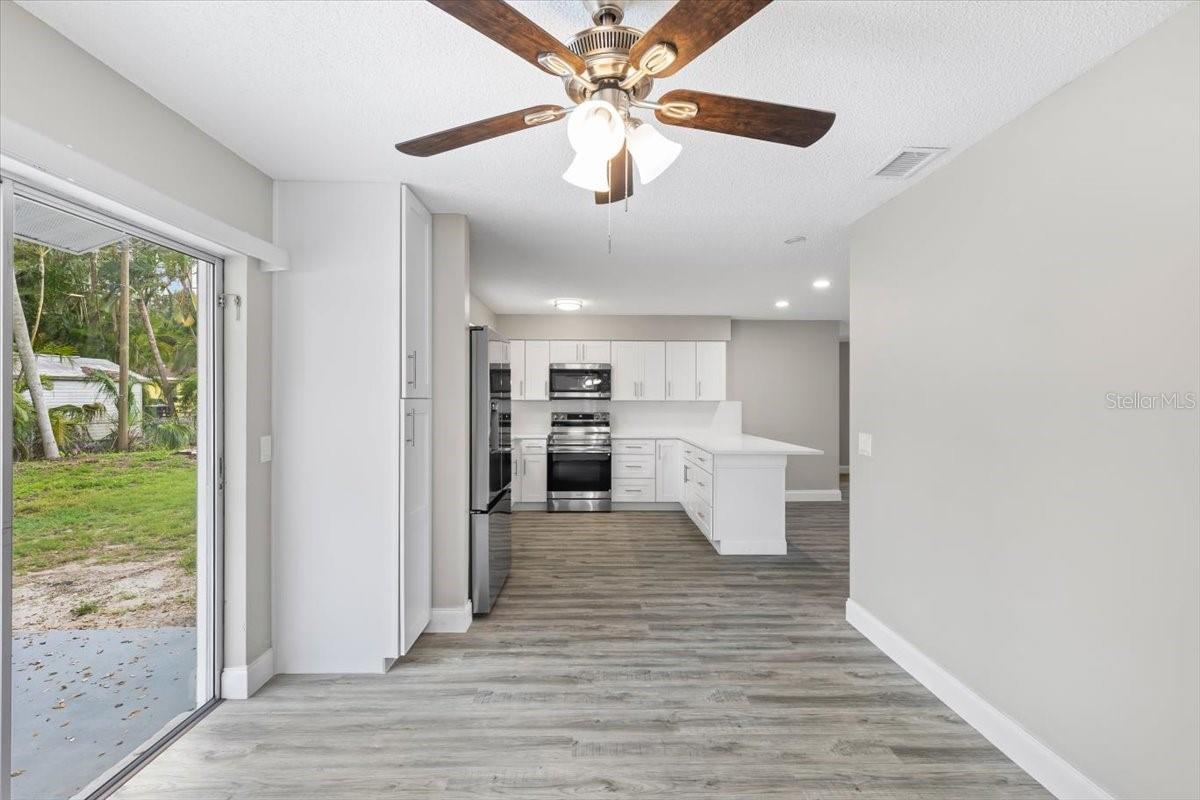 Image 10 of 43 For 1826 2nd Avenue E