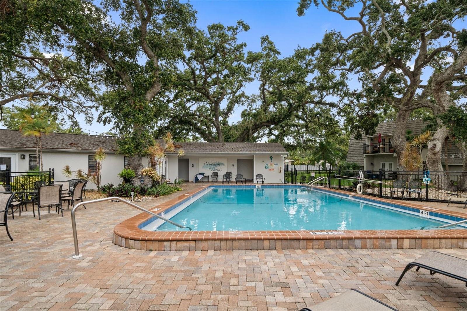 Image 36 of 39 For 720 Lyndhurst Street 1101