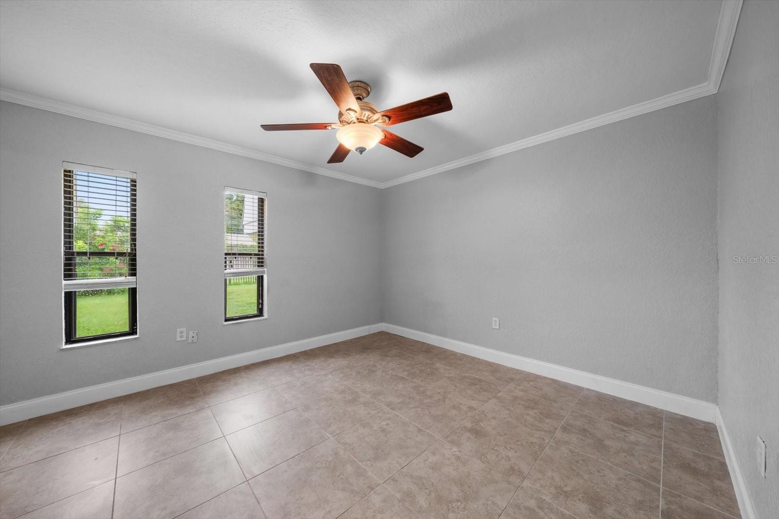 Image 6 of 39 For 720 Lyndhurst Street 1101