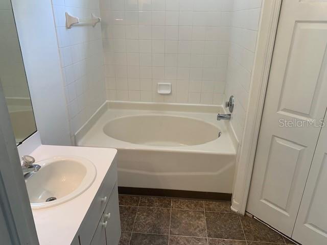 Listing photo id 5 for 513 Summer Sails Drive
