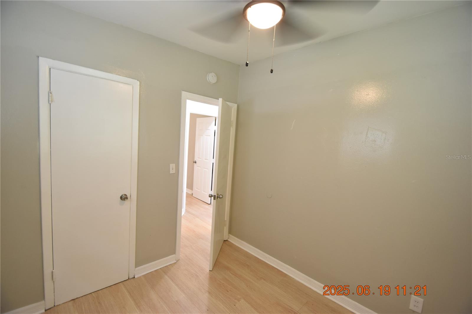 Image 21 of 23 For 1909 13th Avenue S A