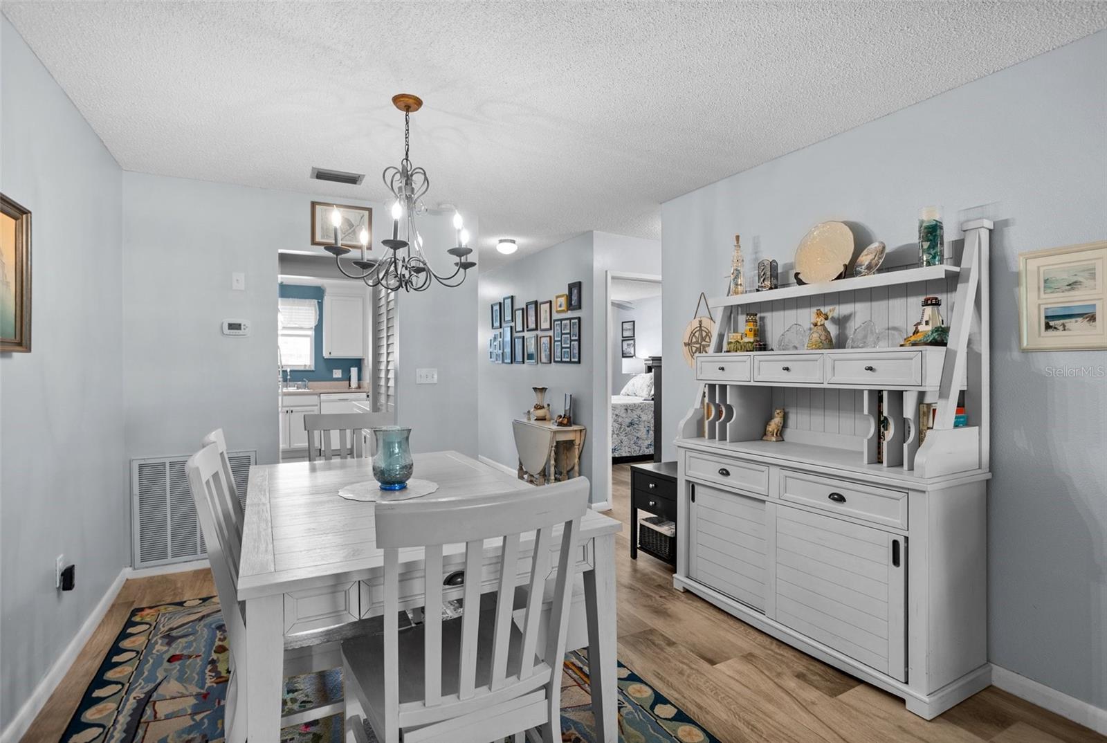 Image 19 of 67 For 5660 80th Street N B106