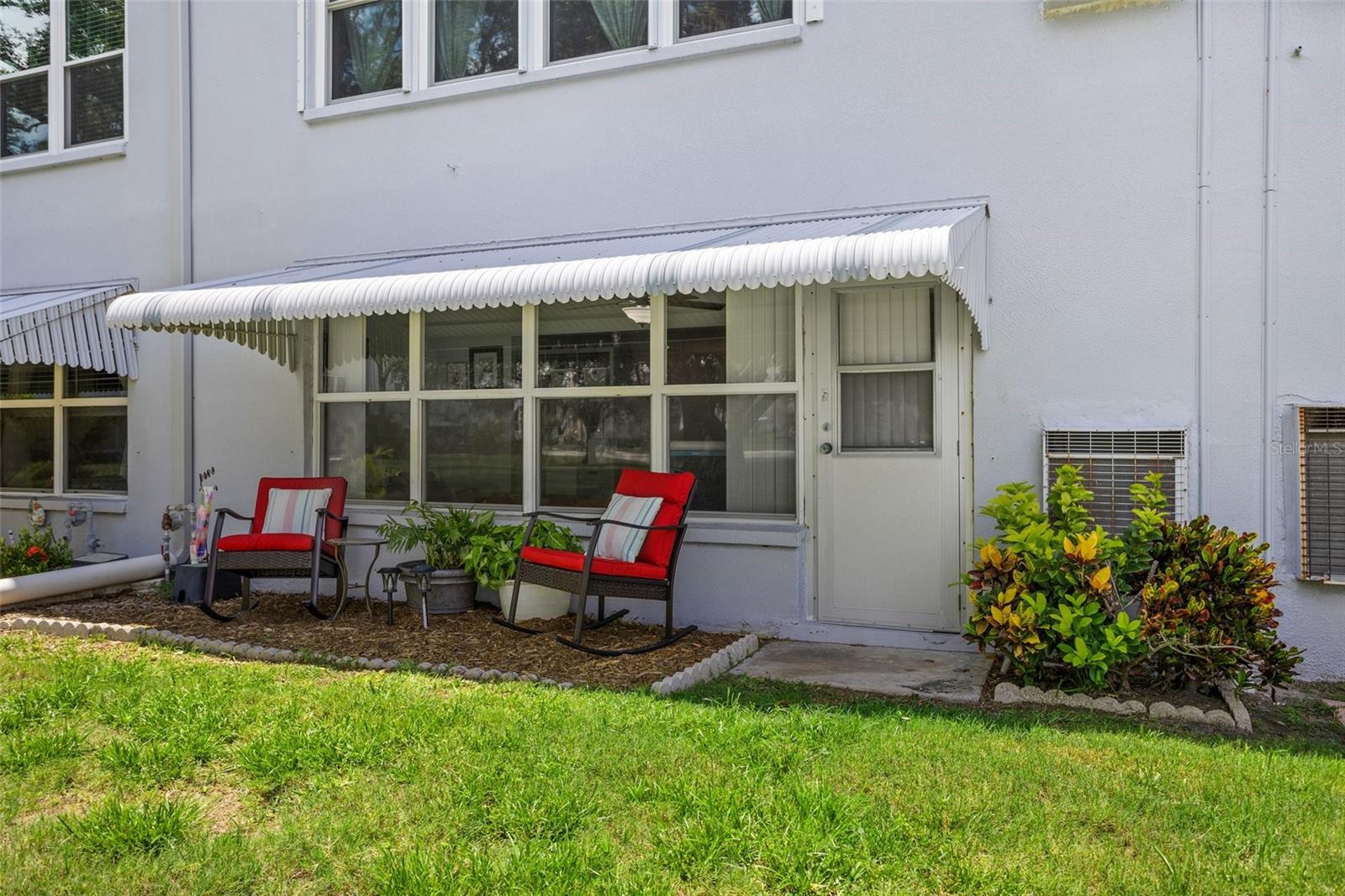 Image 2 of 67 For 5660 80th Street N B106