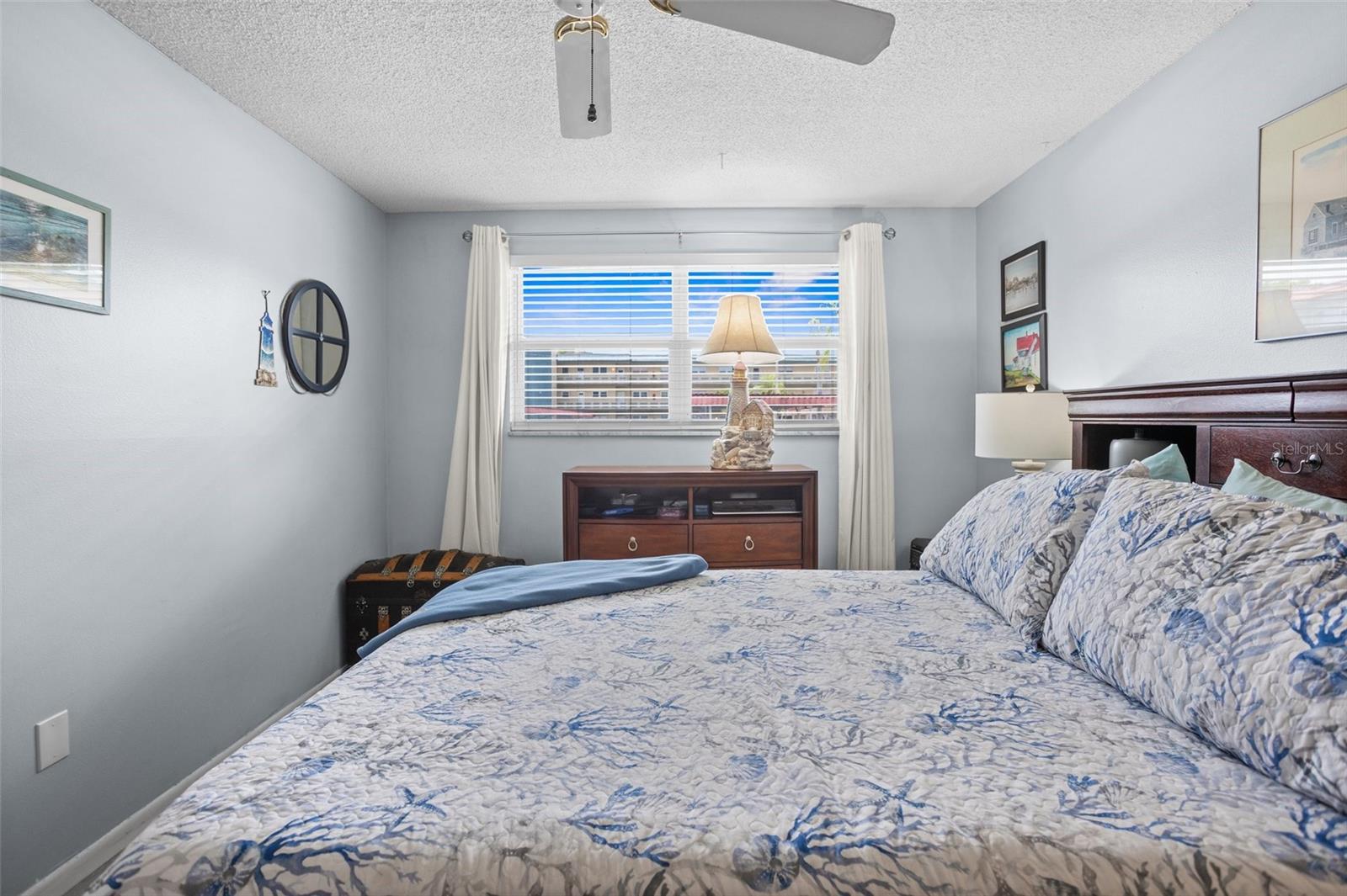 Image 23 of 67 For 5660 80th Street N B106