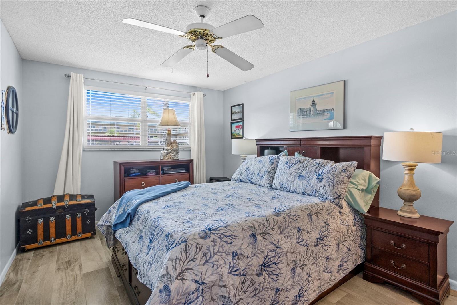 Image 24 of 67 For 5660 80th Street N B106