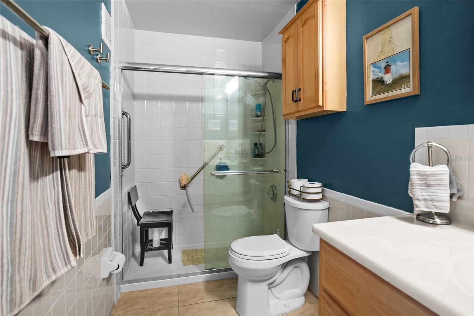 Image 29 of 67 For 5660 80th Street N B106