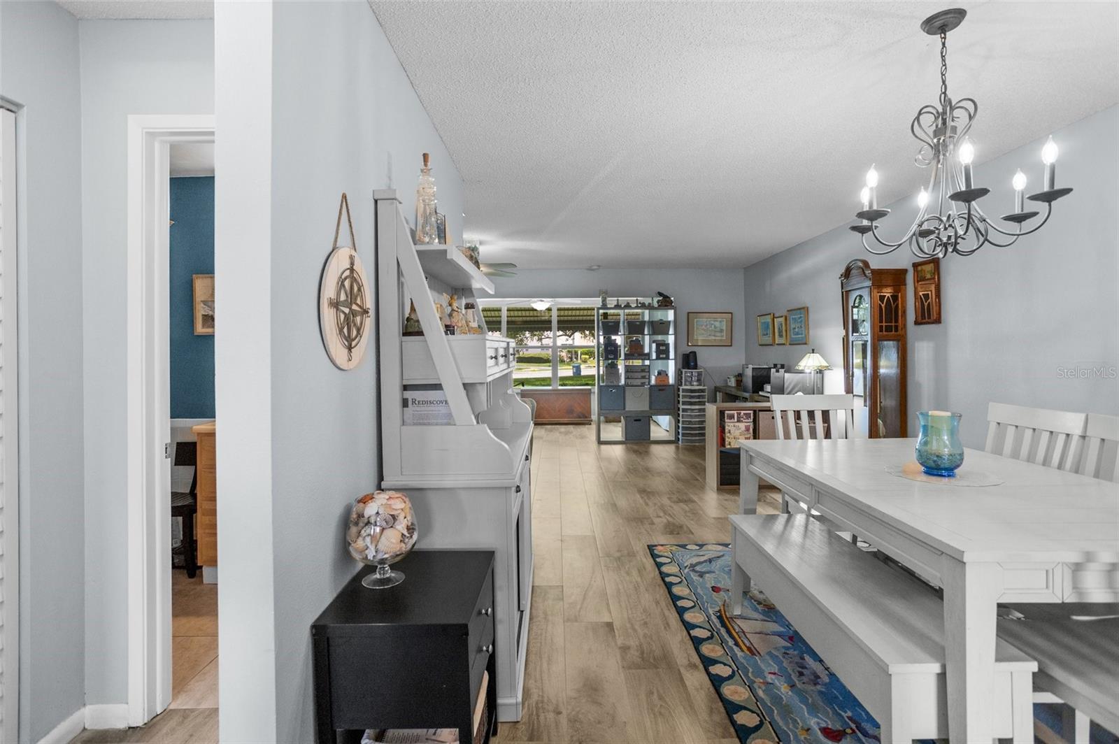 Image 8 of 67 For 5660 80th Street N B106