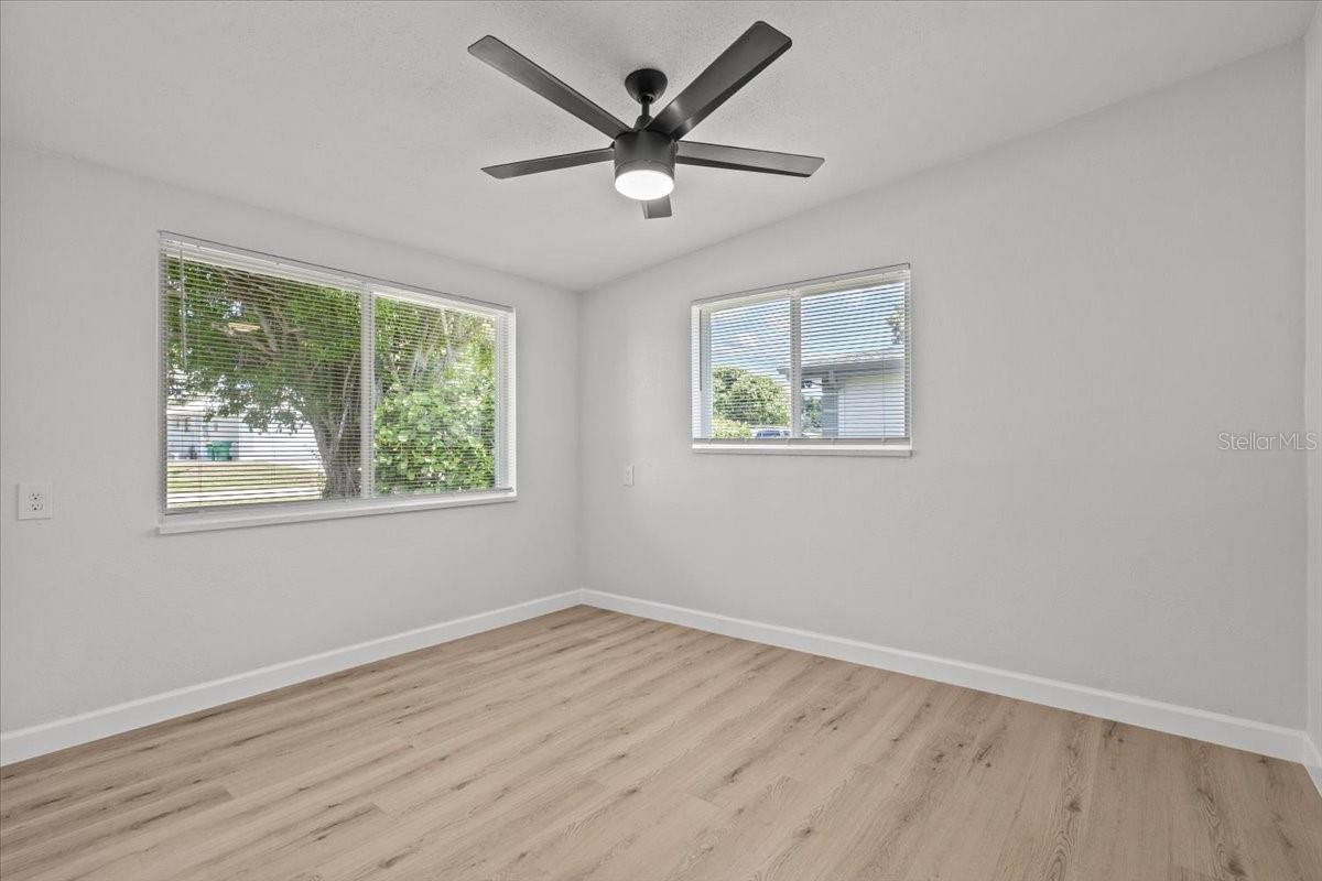 Image 15 of 28 For 2701 Camellia Terrace