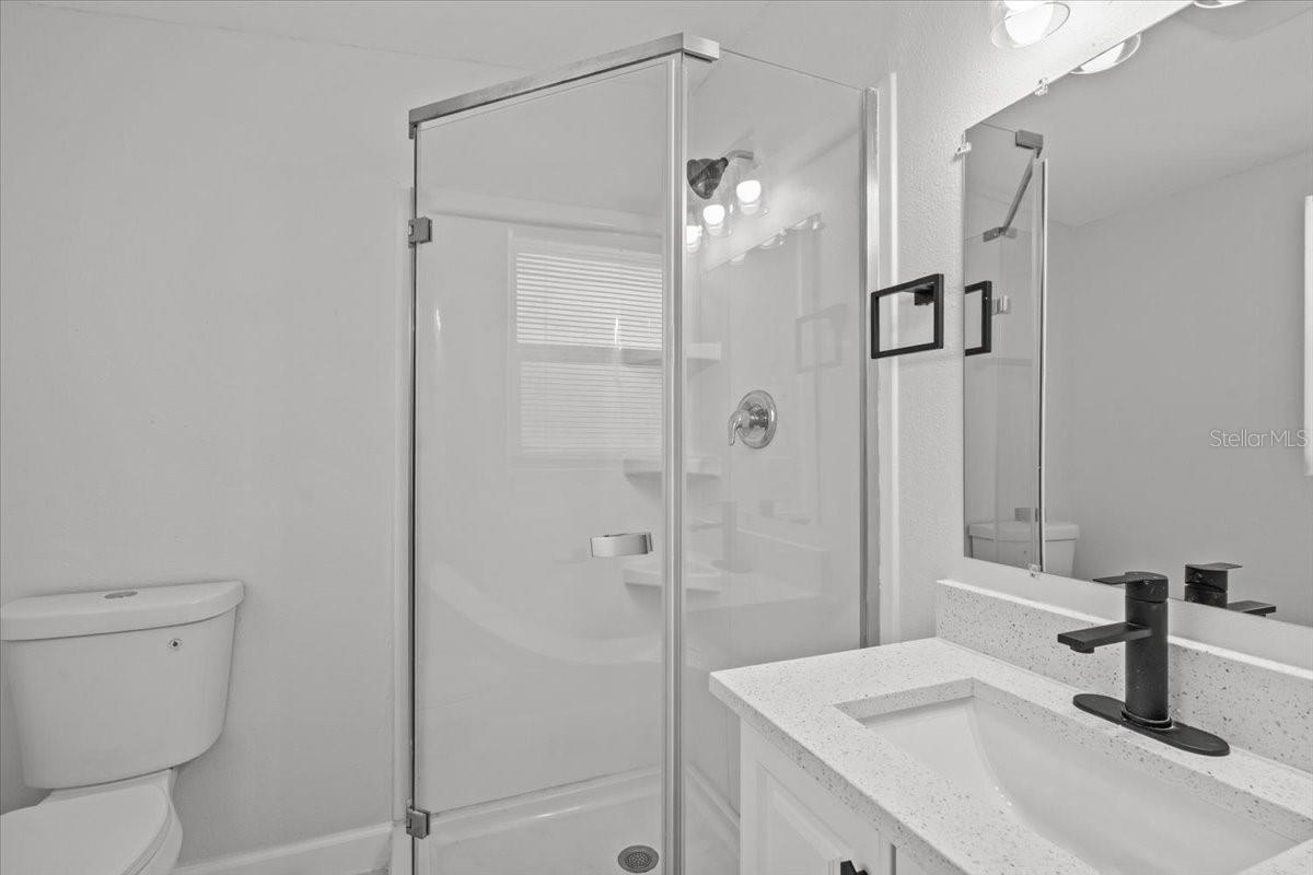 Image 19 of 28 For 2701 Camellia Terrace