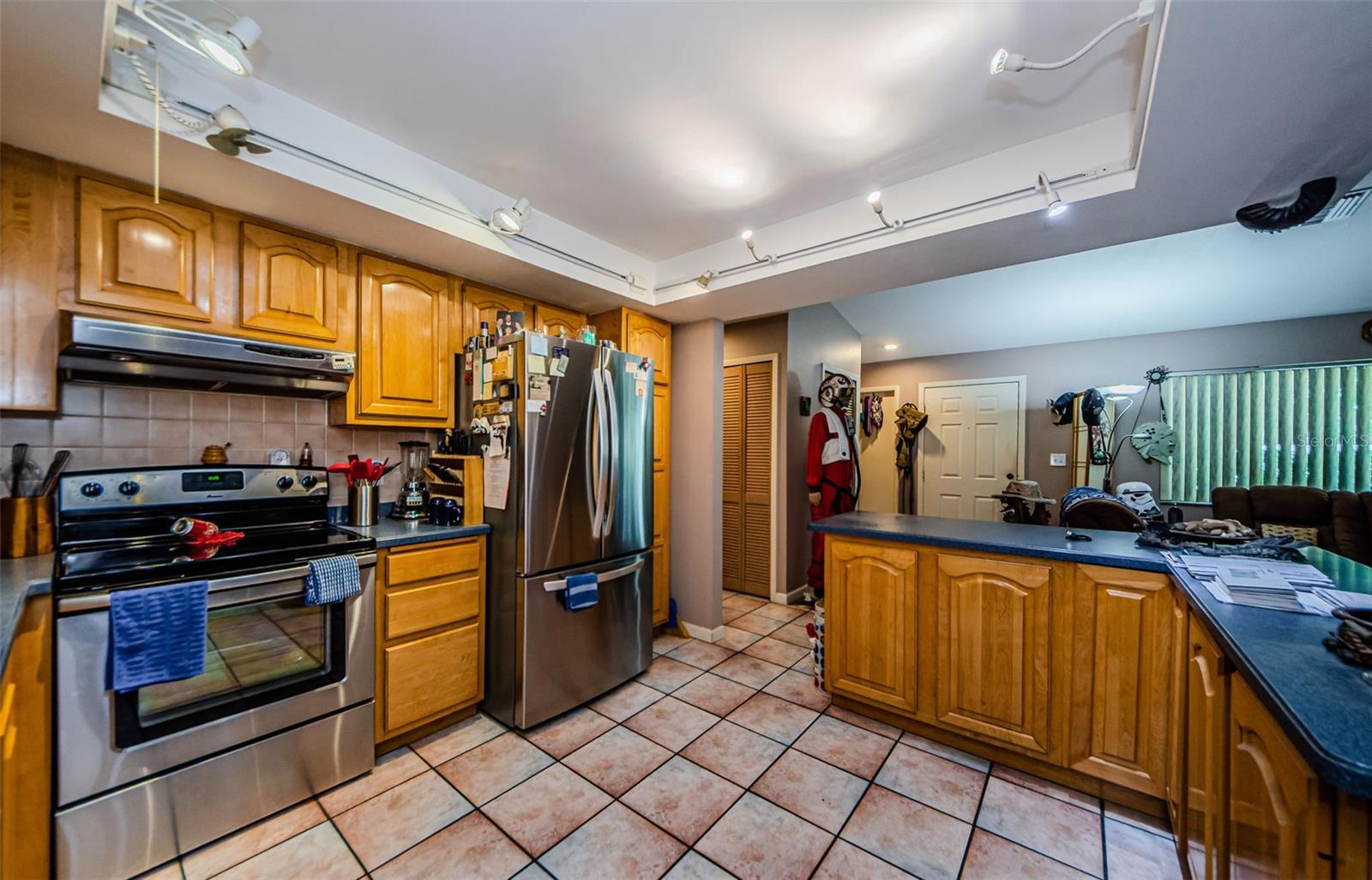Image 10 of 33 For 11783 102nd Avenue