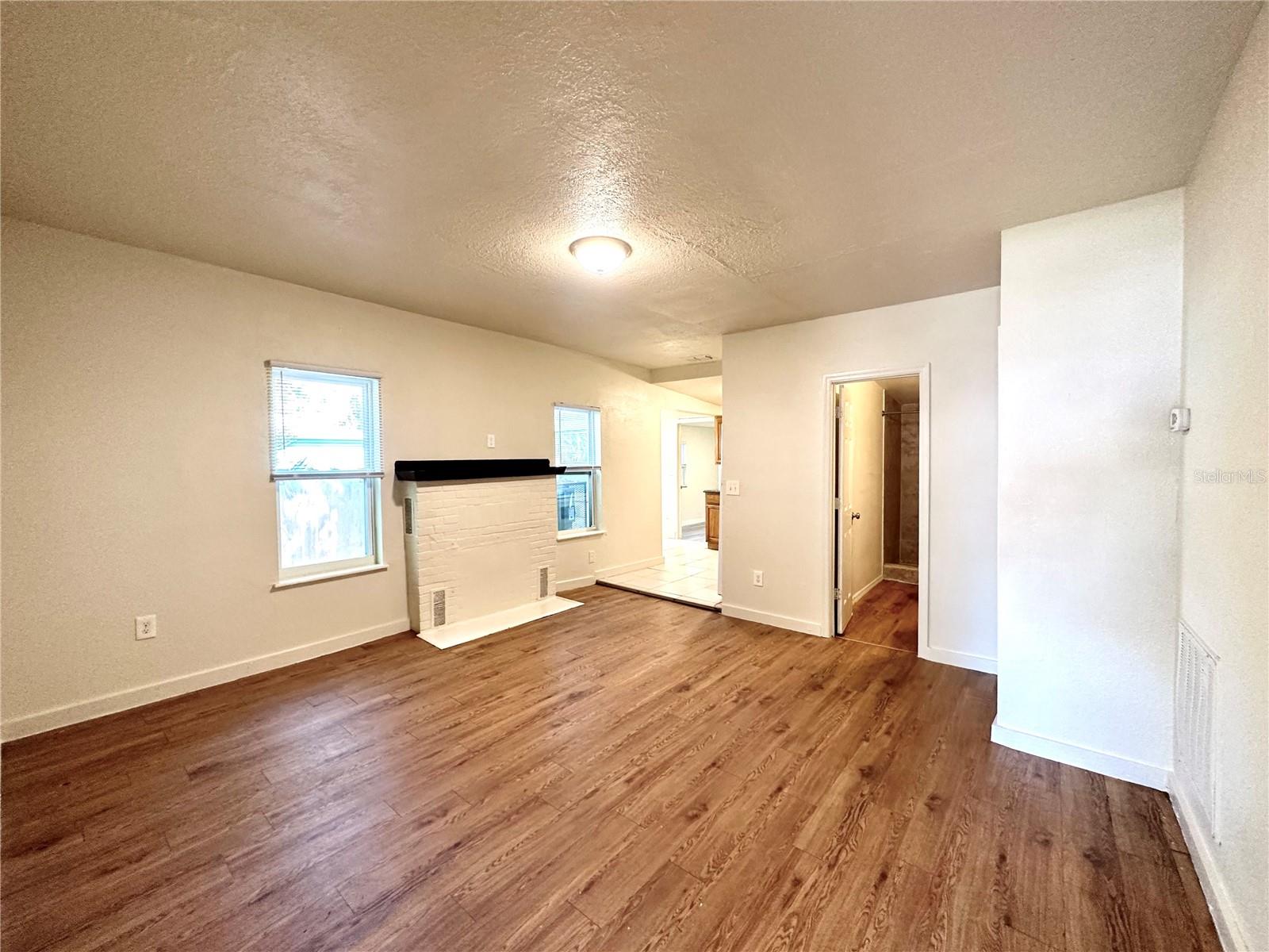 Image 13 of 25 For 665 26th Avenue S