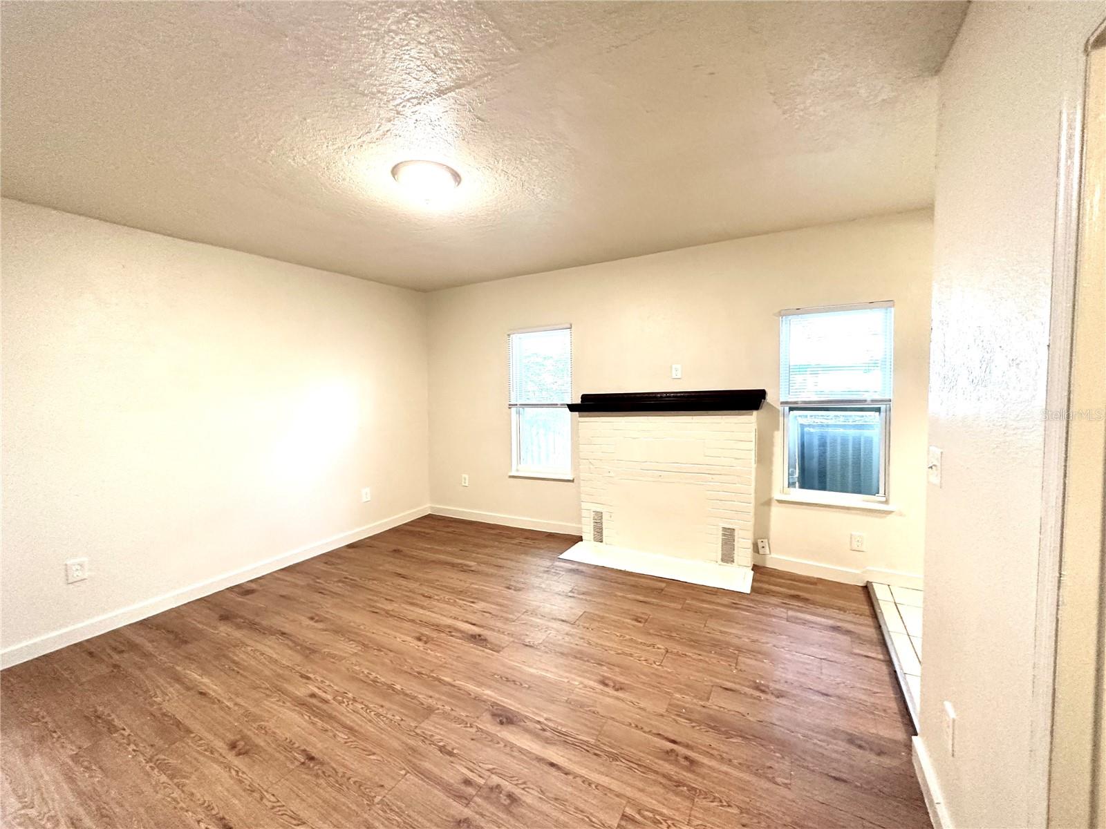 Image 16 of 25 For 665 26th Avenue S