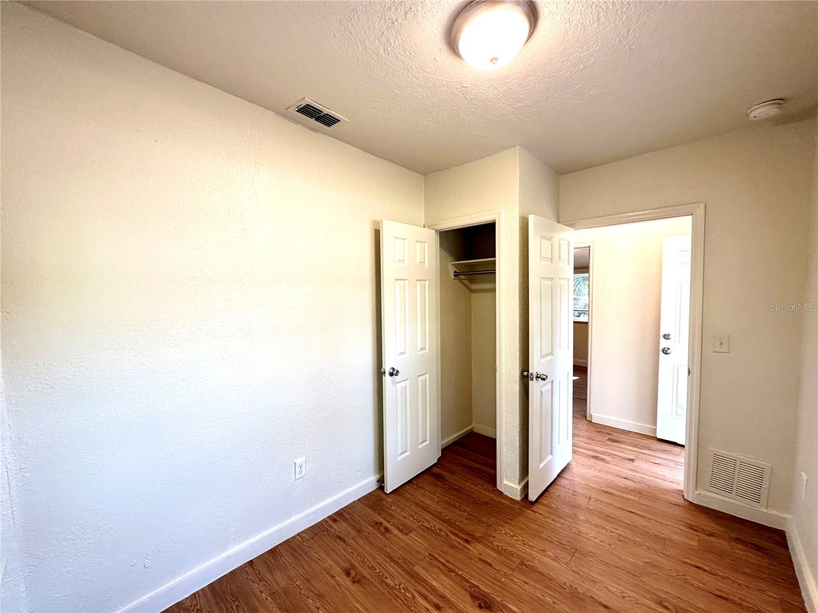 Image 19 of 25 For 665 26th Avenue S