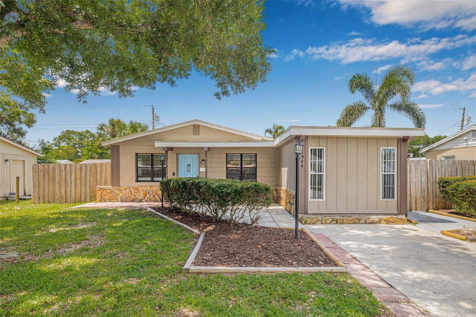 Details for 6944 80th Avenue N, PINELLAS PARK, FL 33781