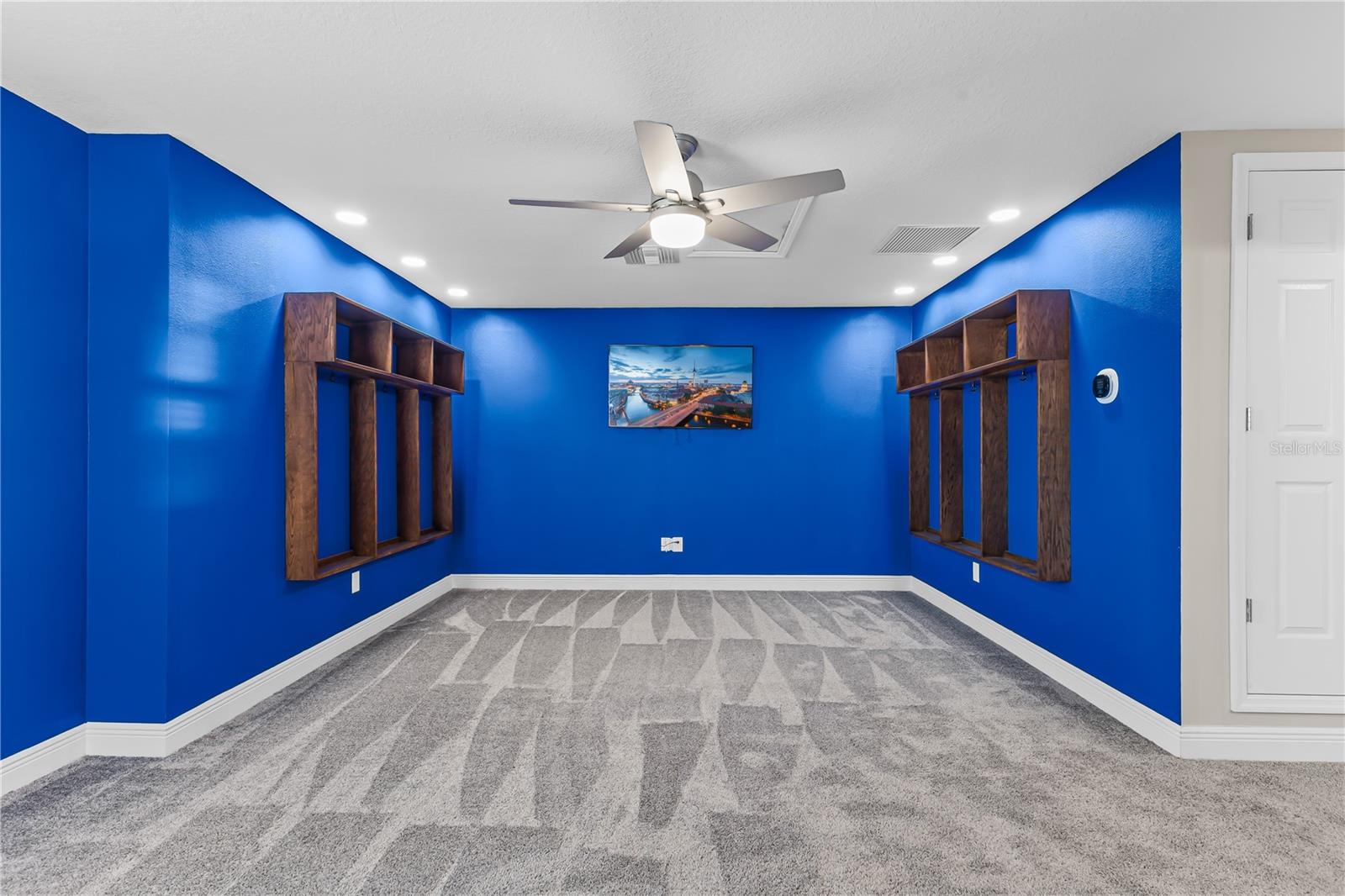 Listing photo id 46 for 12607 Pensacola Court