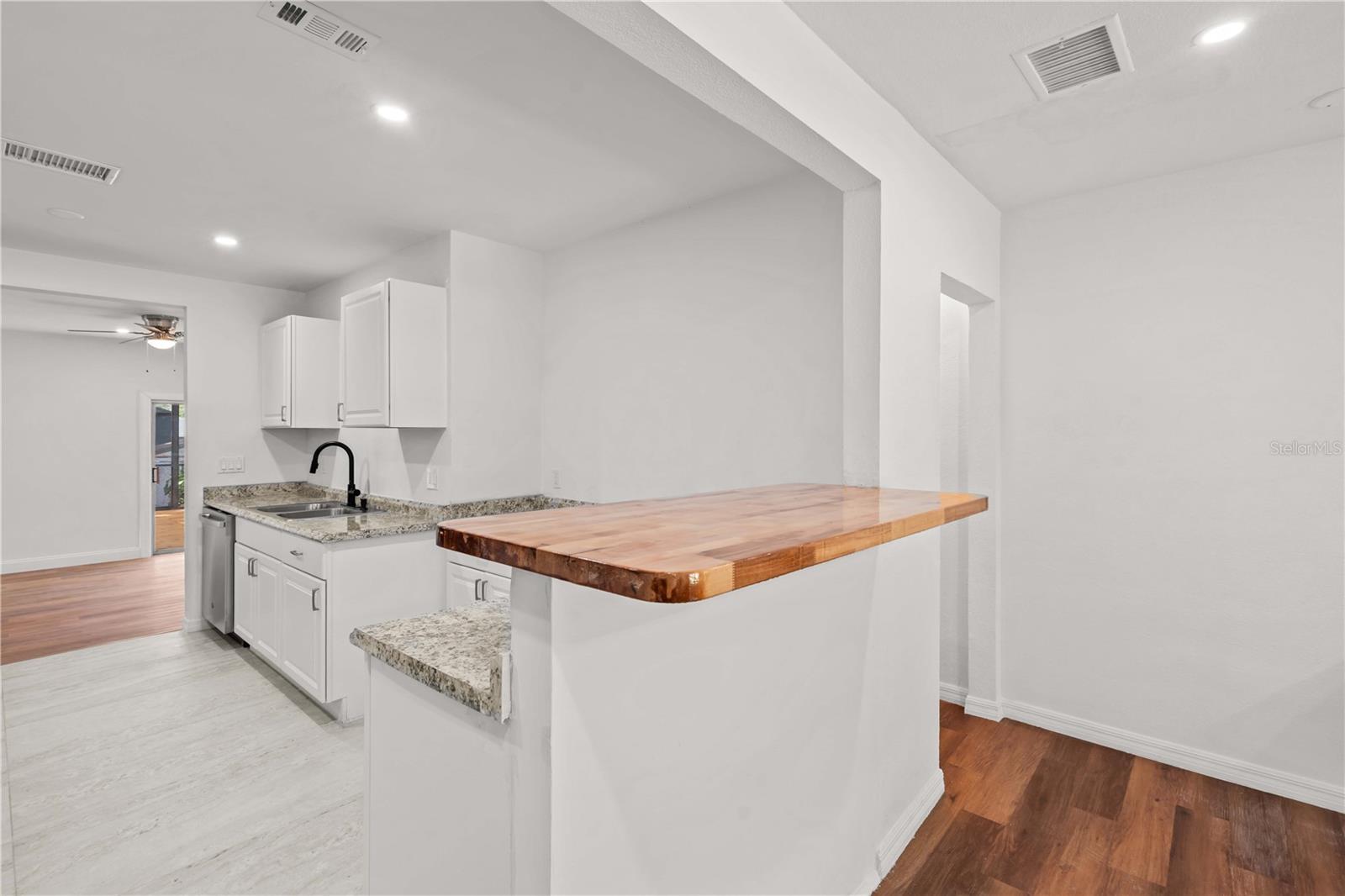 Image 14 of 43 For 1204 Hamilton Avenue