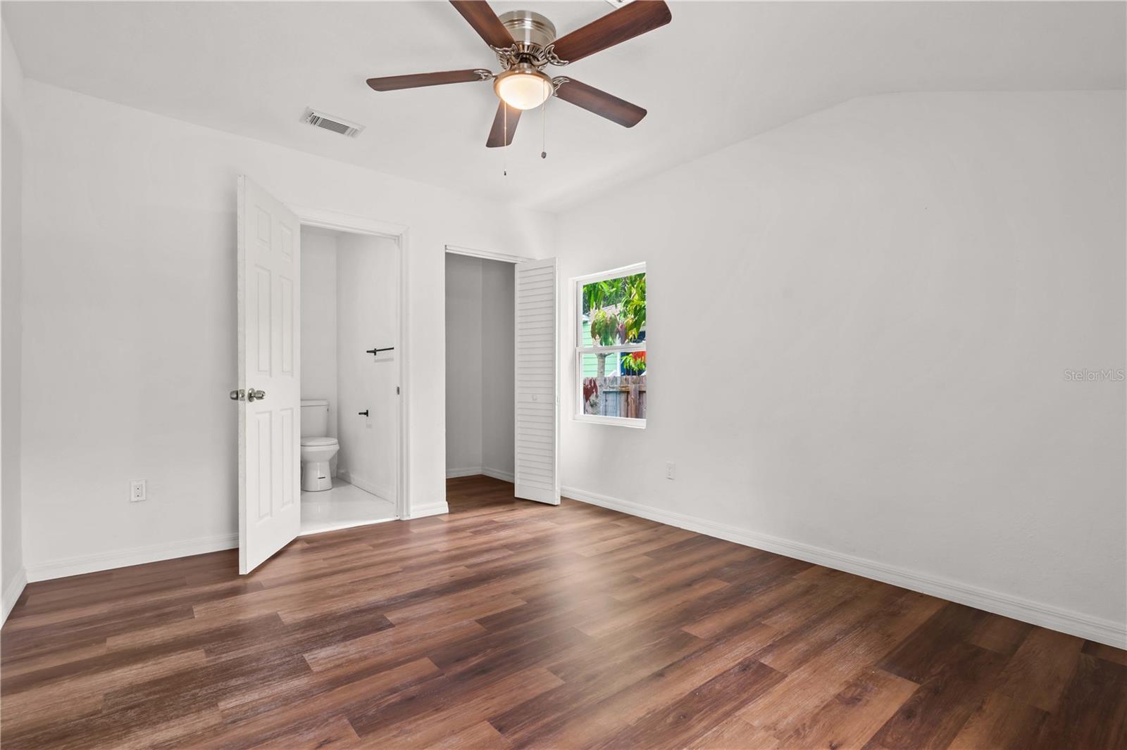 Image 24 of 43 For 1204 Hamilton Avenue