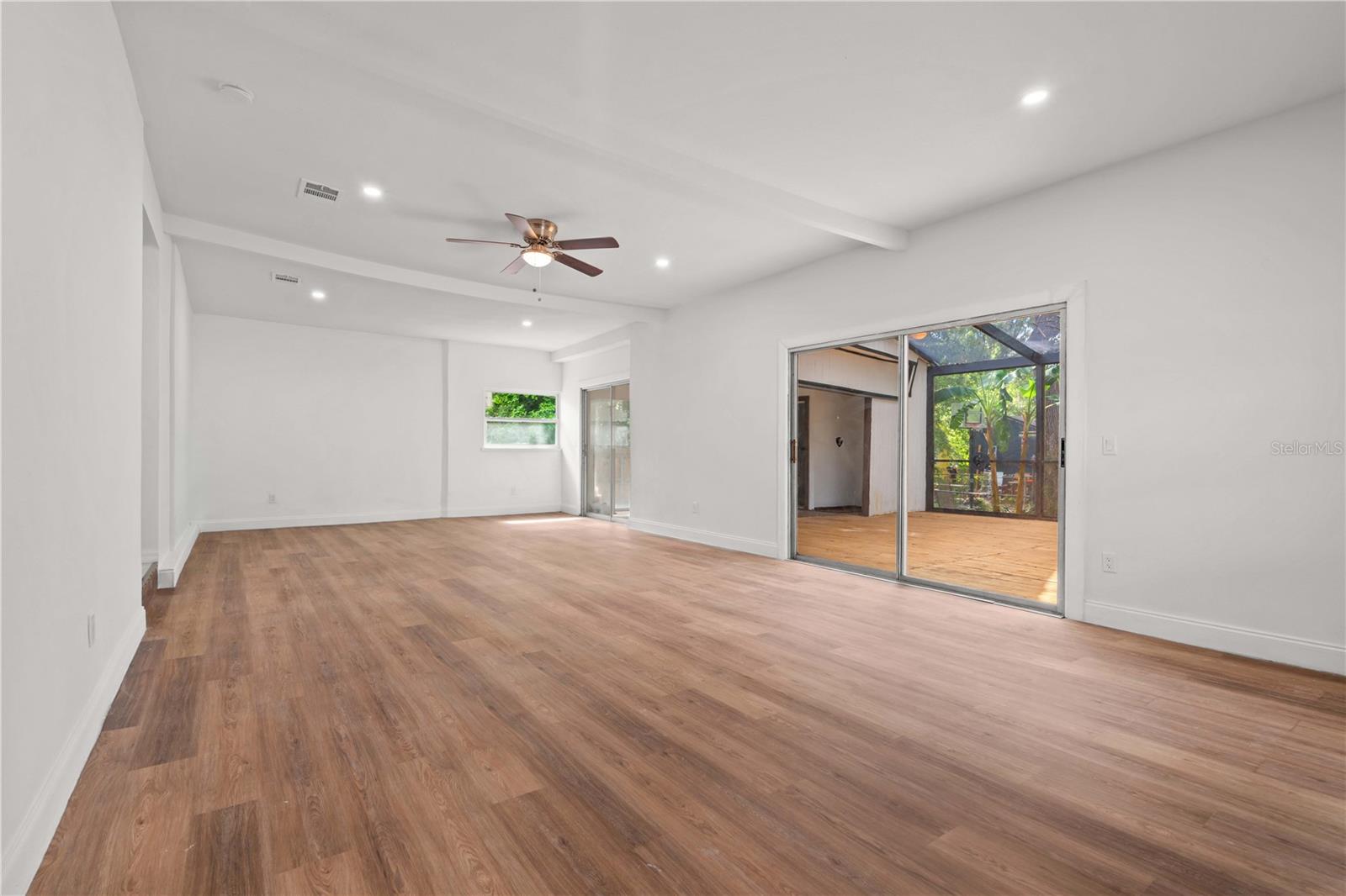 Image 33 of 43 For 1204 Hamilton Avenue