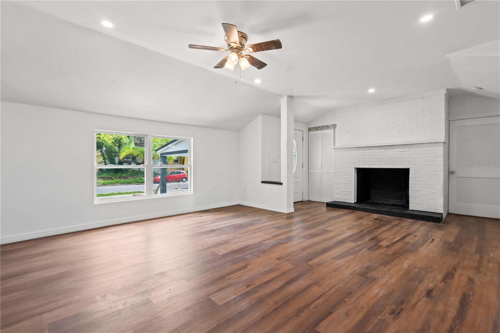 Image 8 of 43 For 1204 Hamilton Avenue