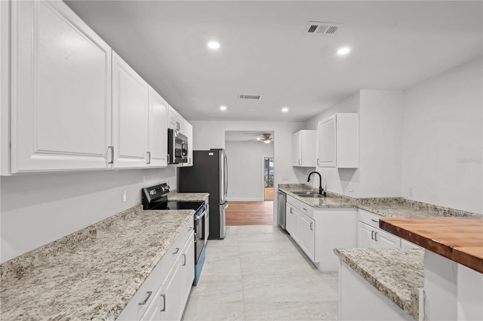 Image 9 of 43 For 1204 Hamilton Avenue