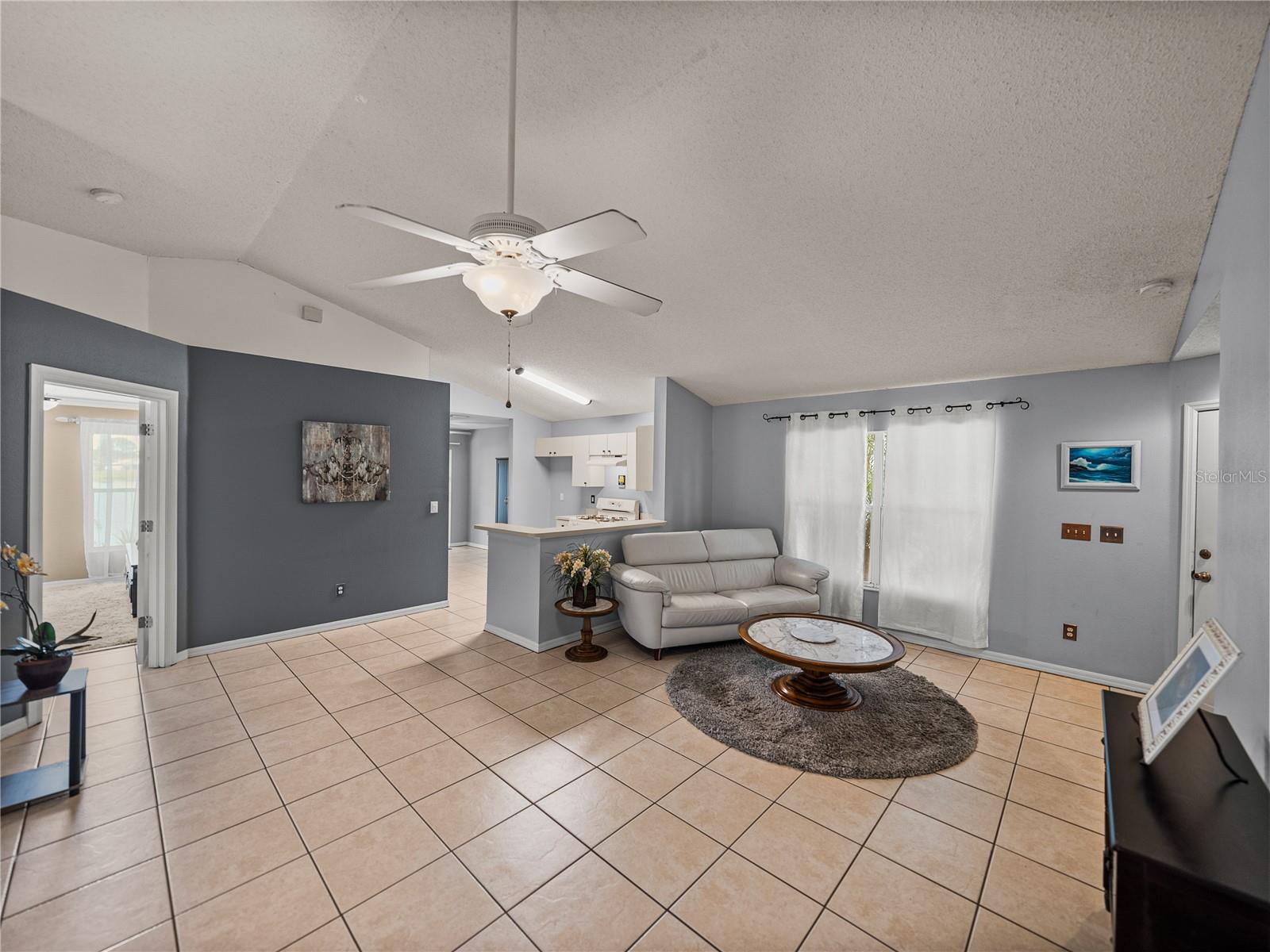 Image 10 of 44 For 22829 Saint Thomas Circle