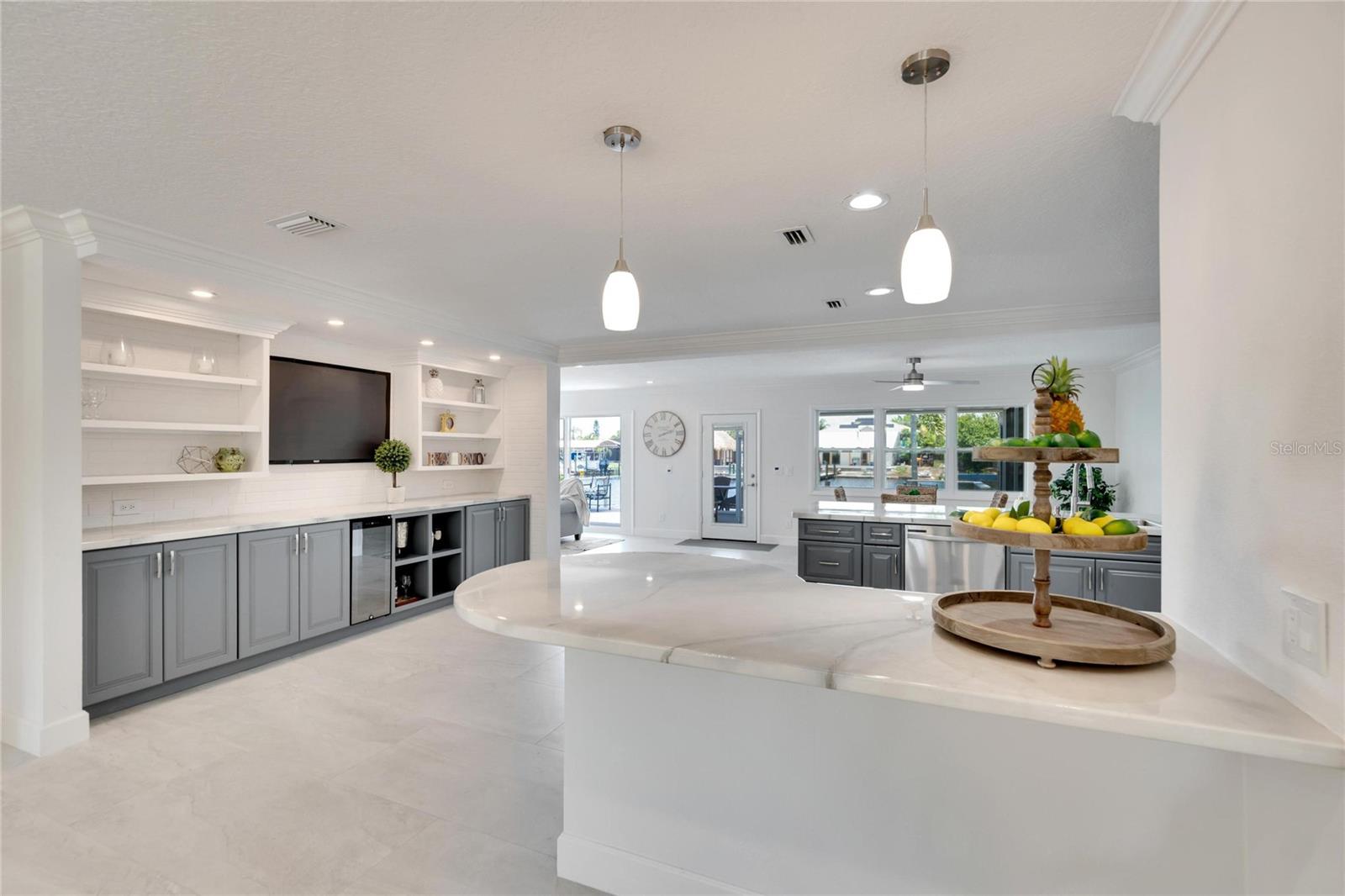 Image 14 of 90 For 805 Leisey Circle