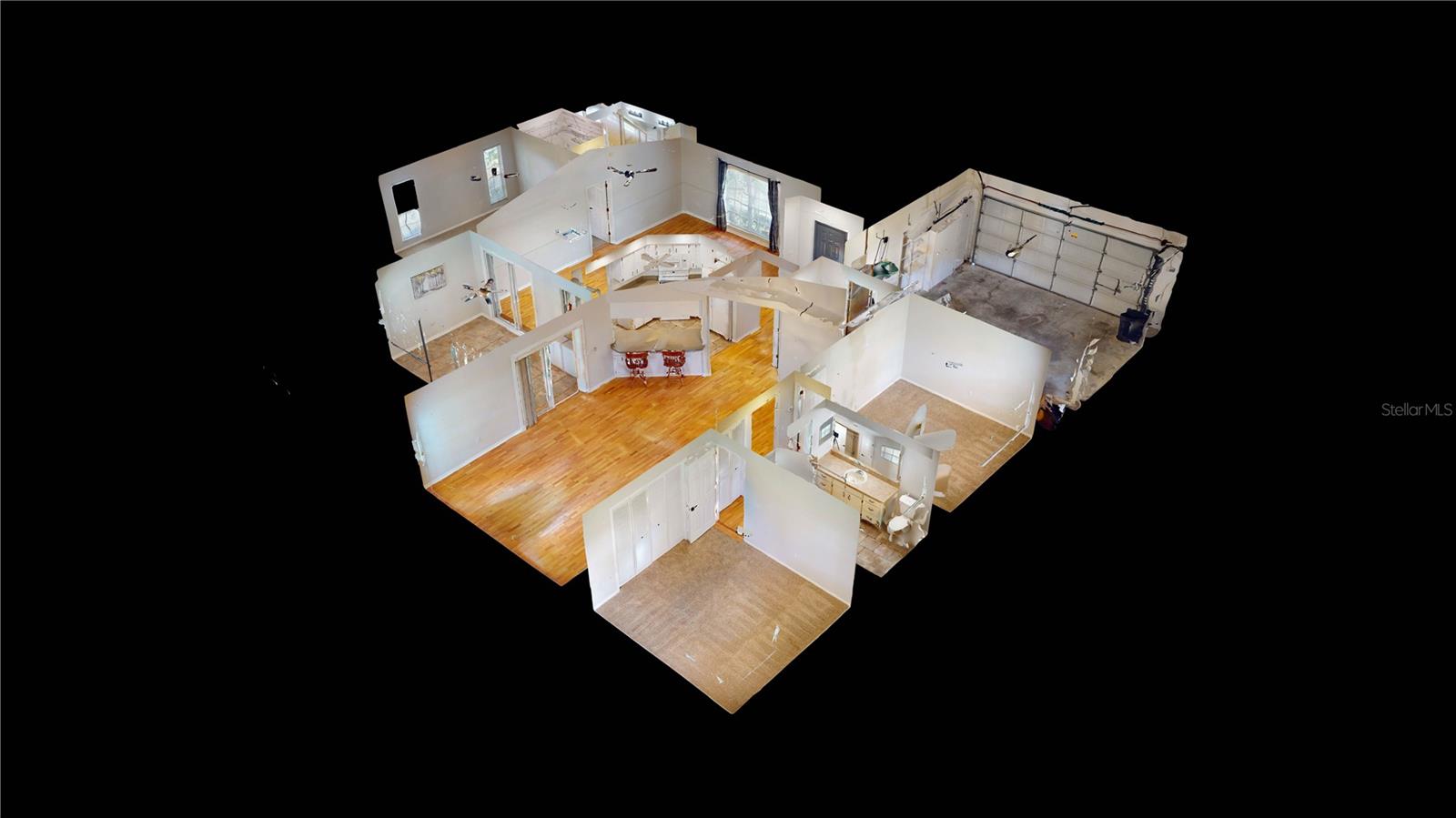 Image 2 of 30 For 7923 Ridge Pointe Drive E