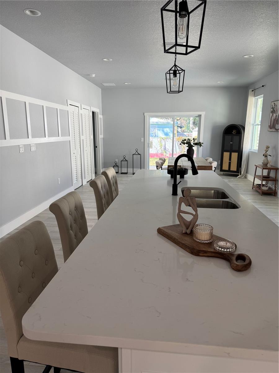 Image 4 of 20 For 4200 15th Street