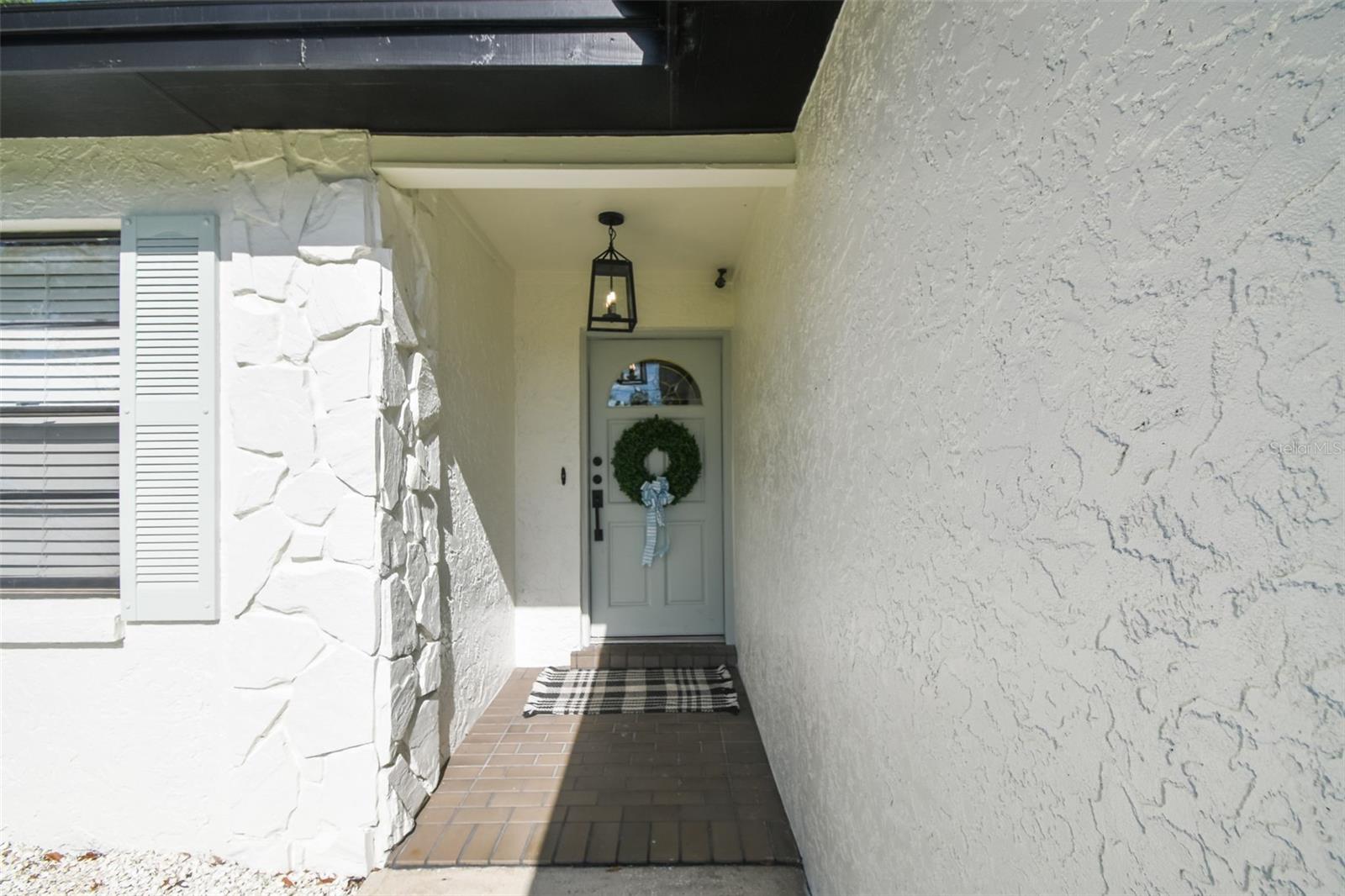 Image 10 of 73 For 206 Beverly Avenue 1-2