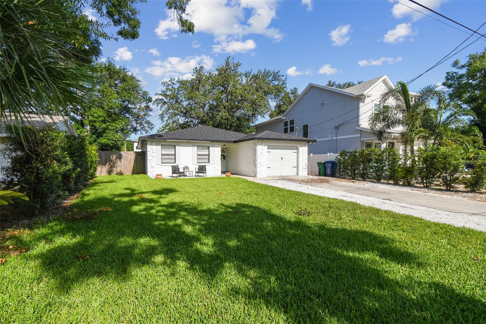 Image 2 of 73 For 206 Beverly Avenue 1-2
