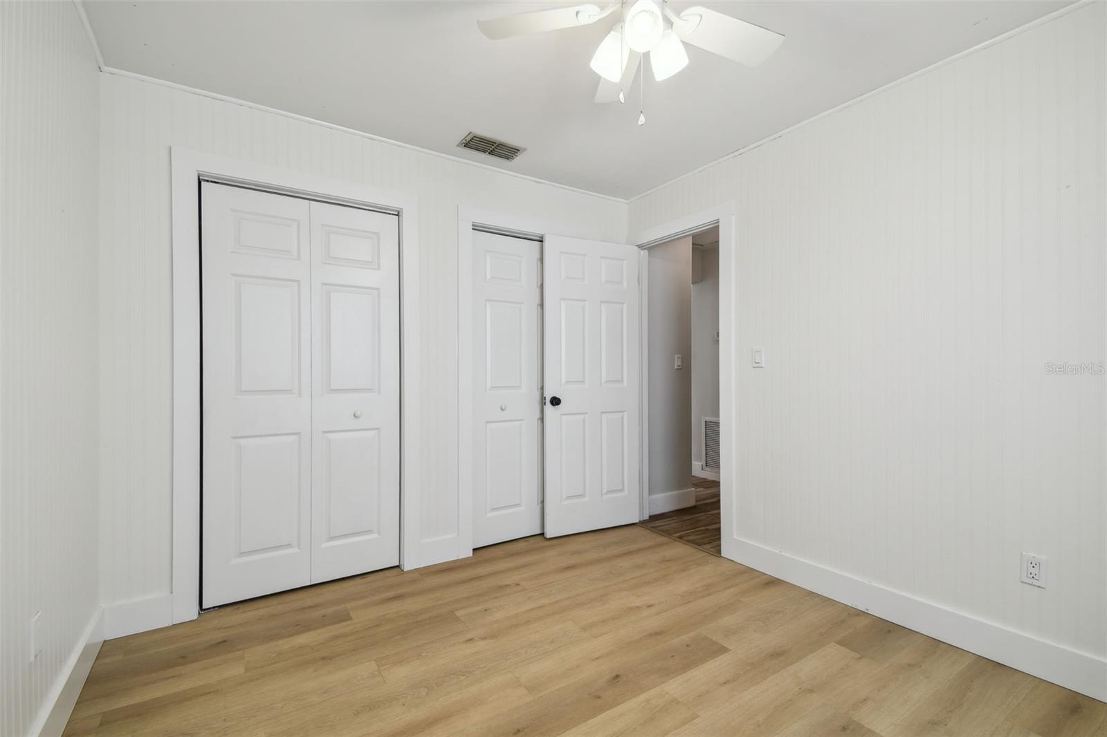 Image 53 of 73 For 206 Beverly Avenue 1-2