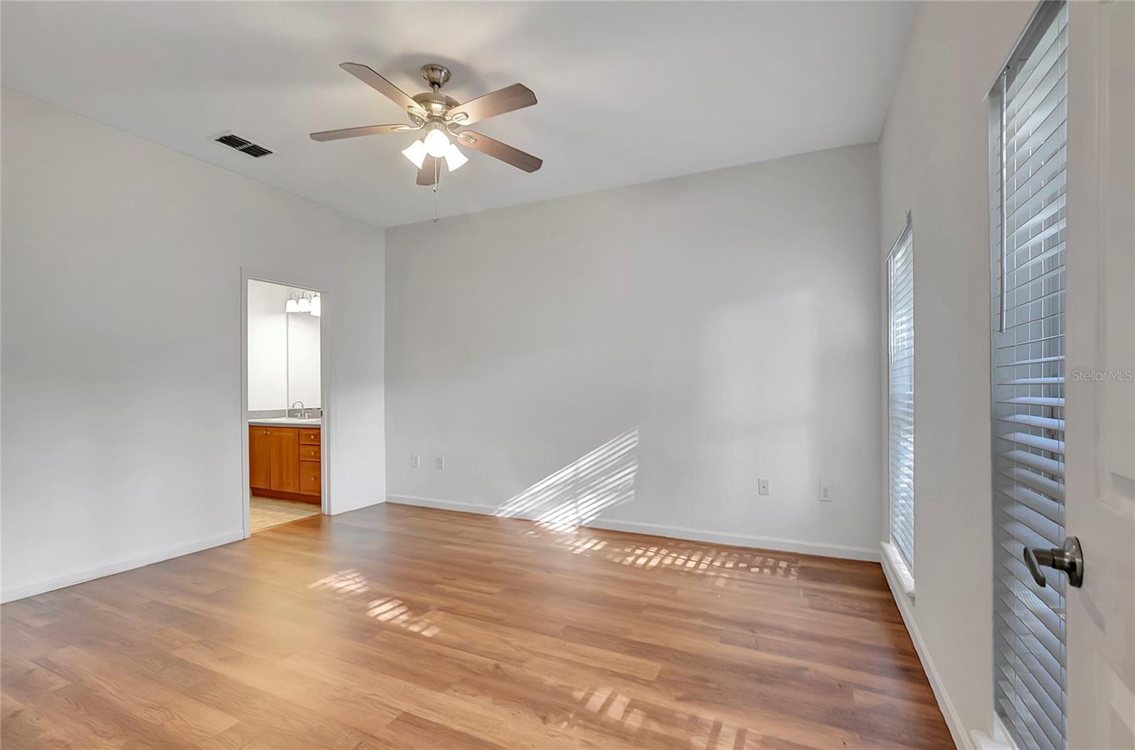 Image 16 of 32 For 7812 Tipperary Ln.