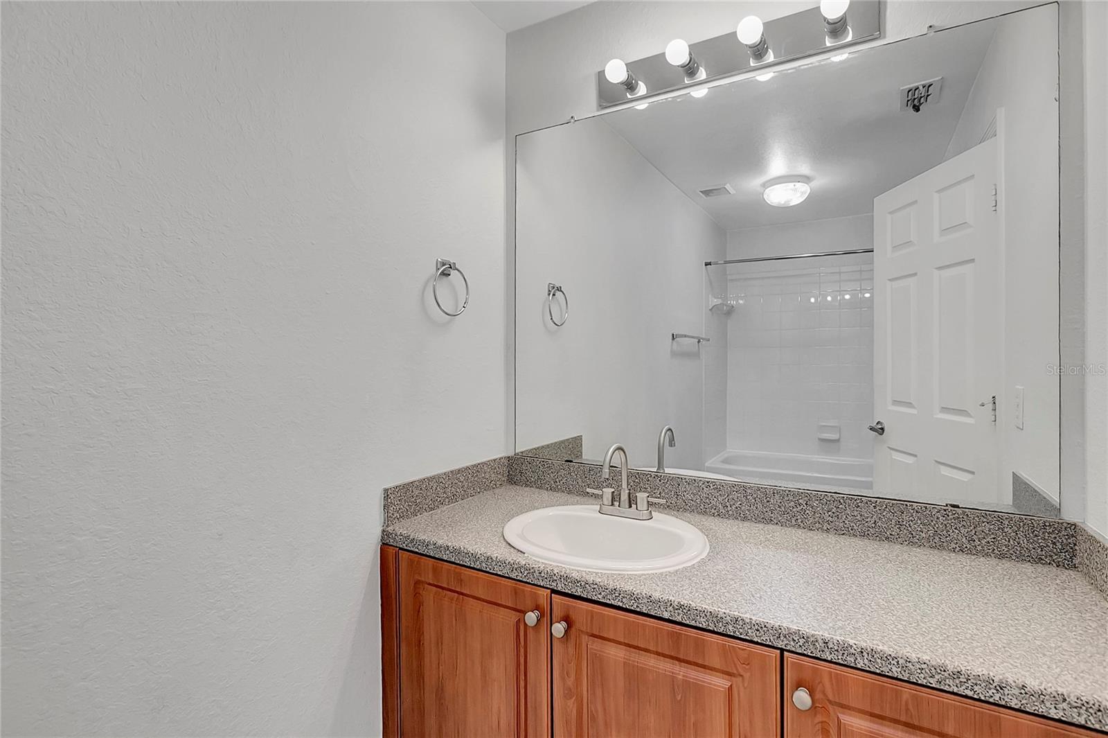 Image 26 of 32 For 7812 Tipperary Ln.