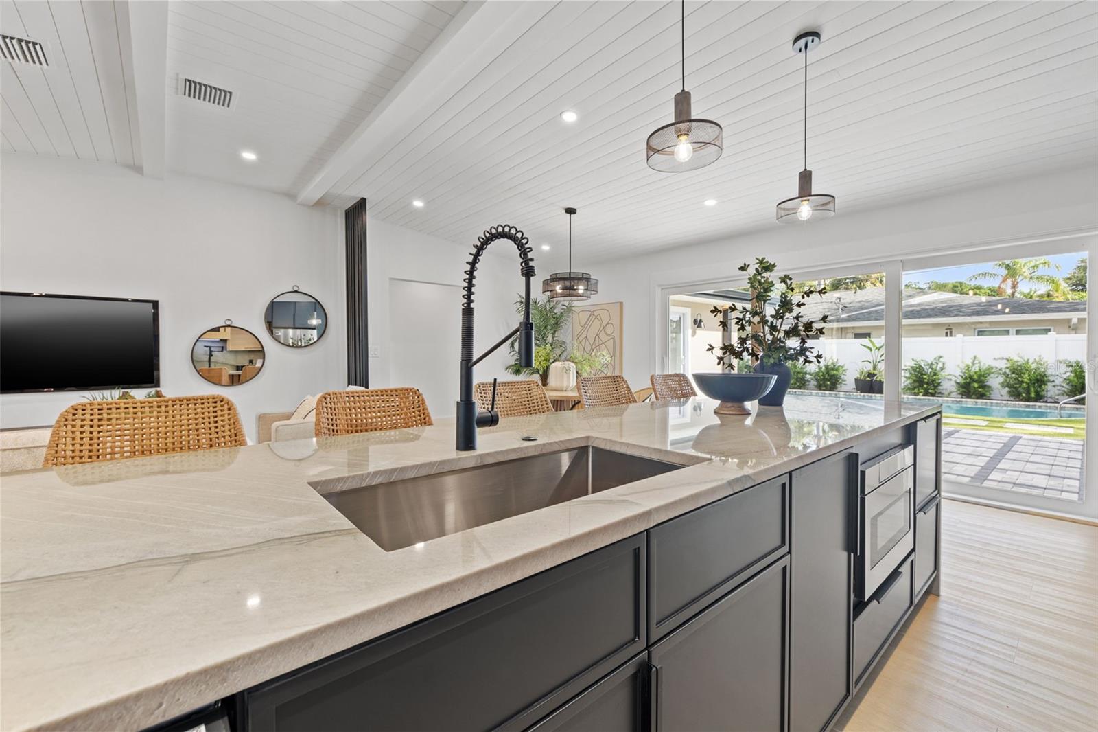 Image 19 of 61 For 497 Capri Way Ne