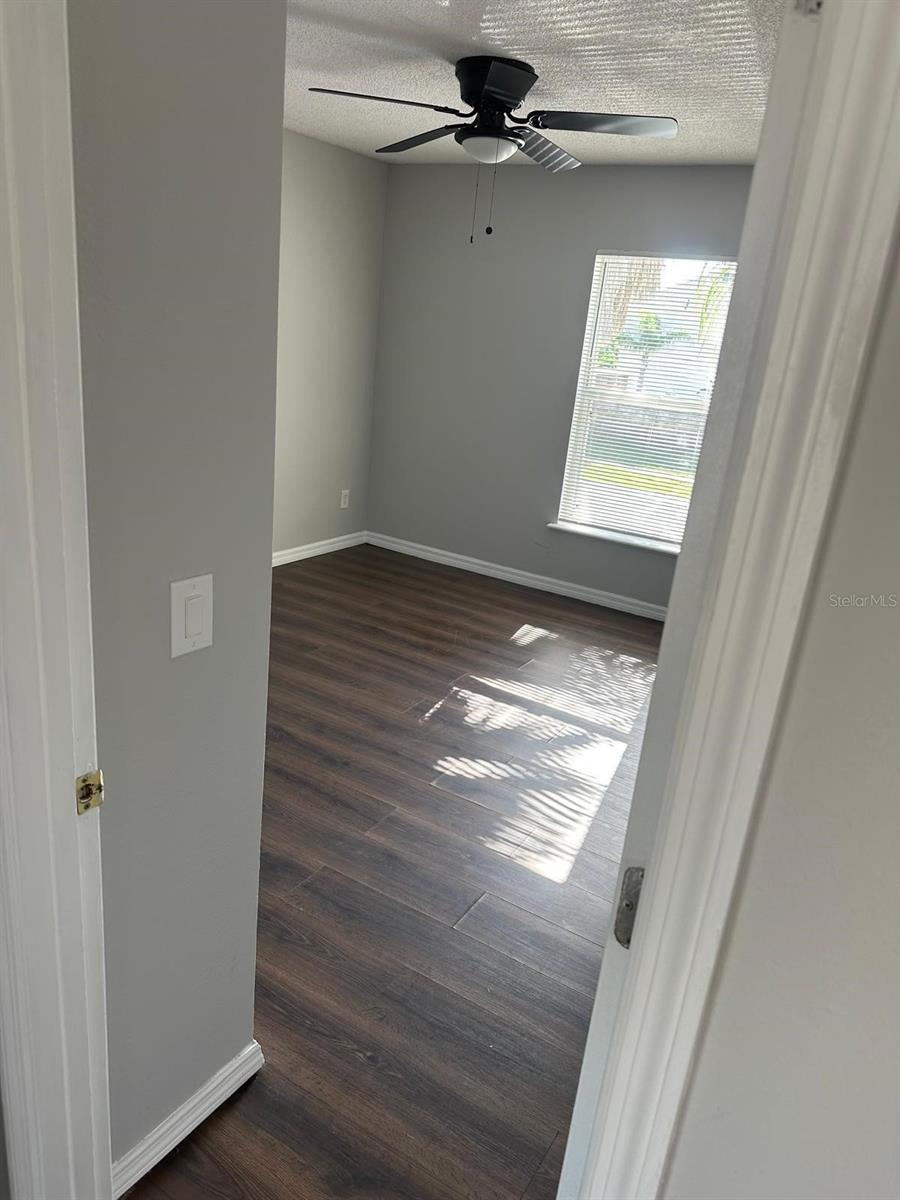 Image 11 of 18 For 908 Stallion Way