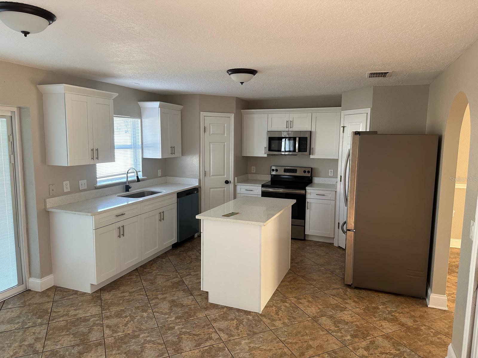 Image 2 of 18 For 908 Stallion Way
