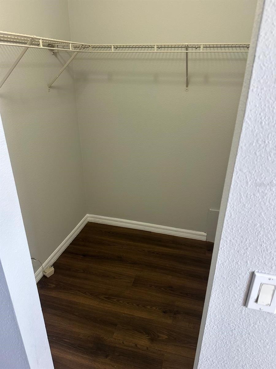 Image 5 of 18 For 908 Stallion Way