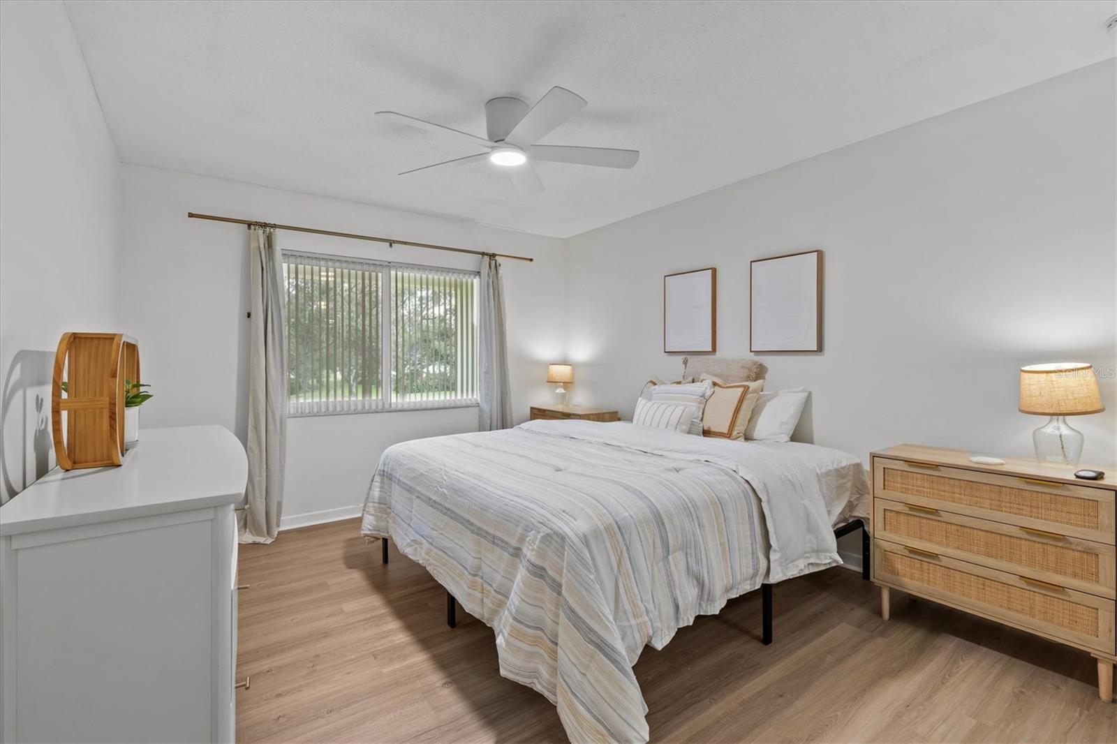 Image 13 of 36 For 4540 Overlook Drive Ne 246