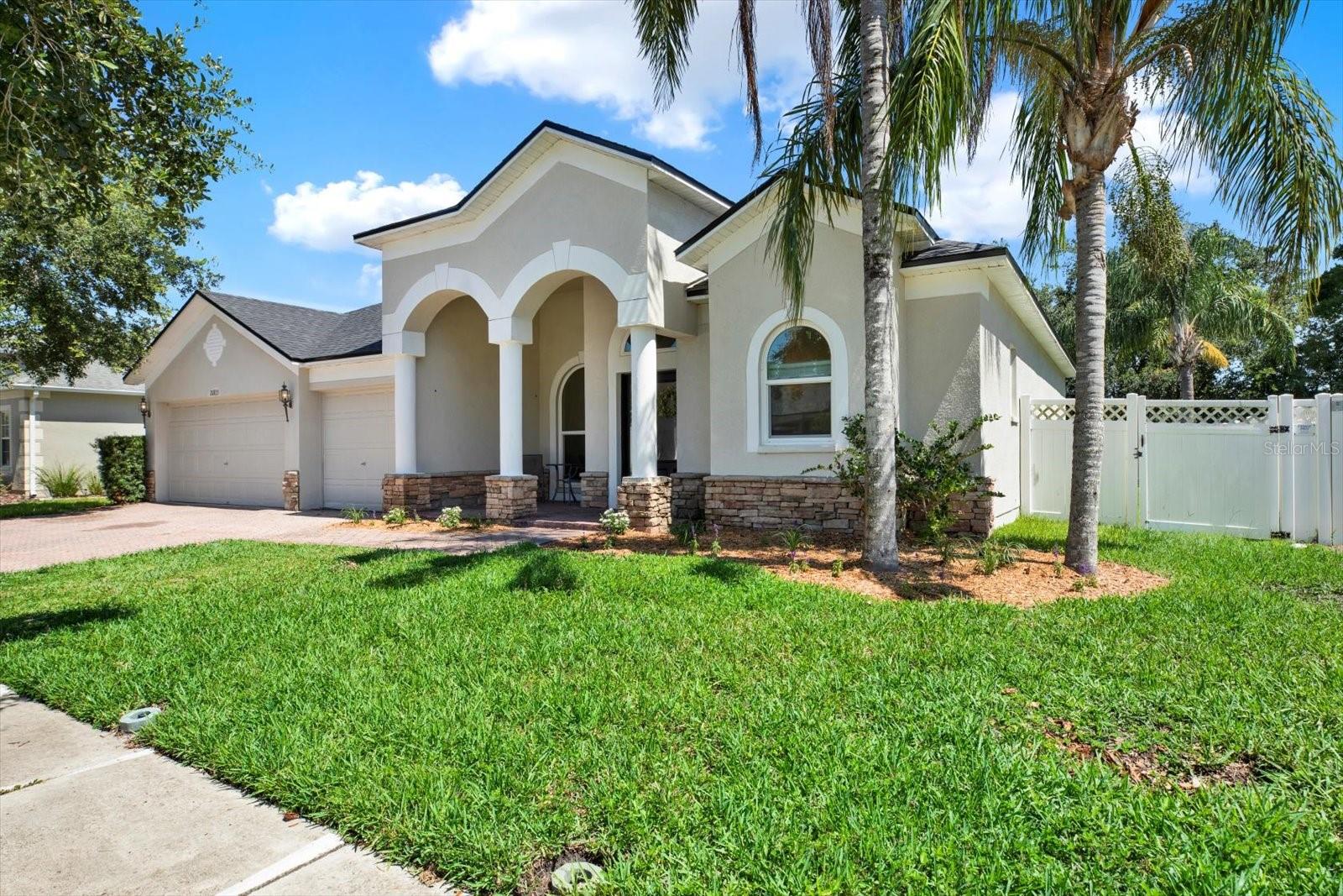 Image 20 of 50 For 20835 Lake Talia Boulevard