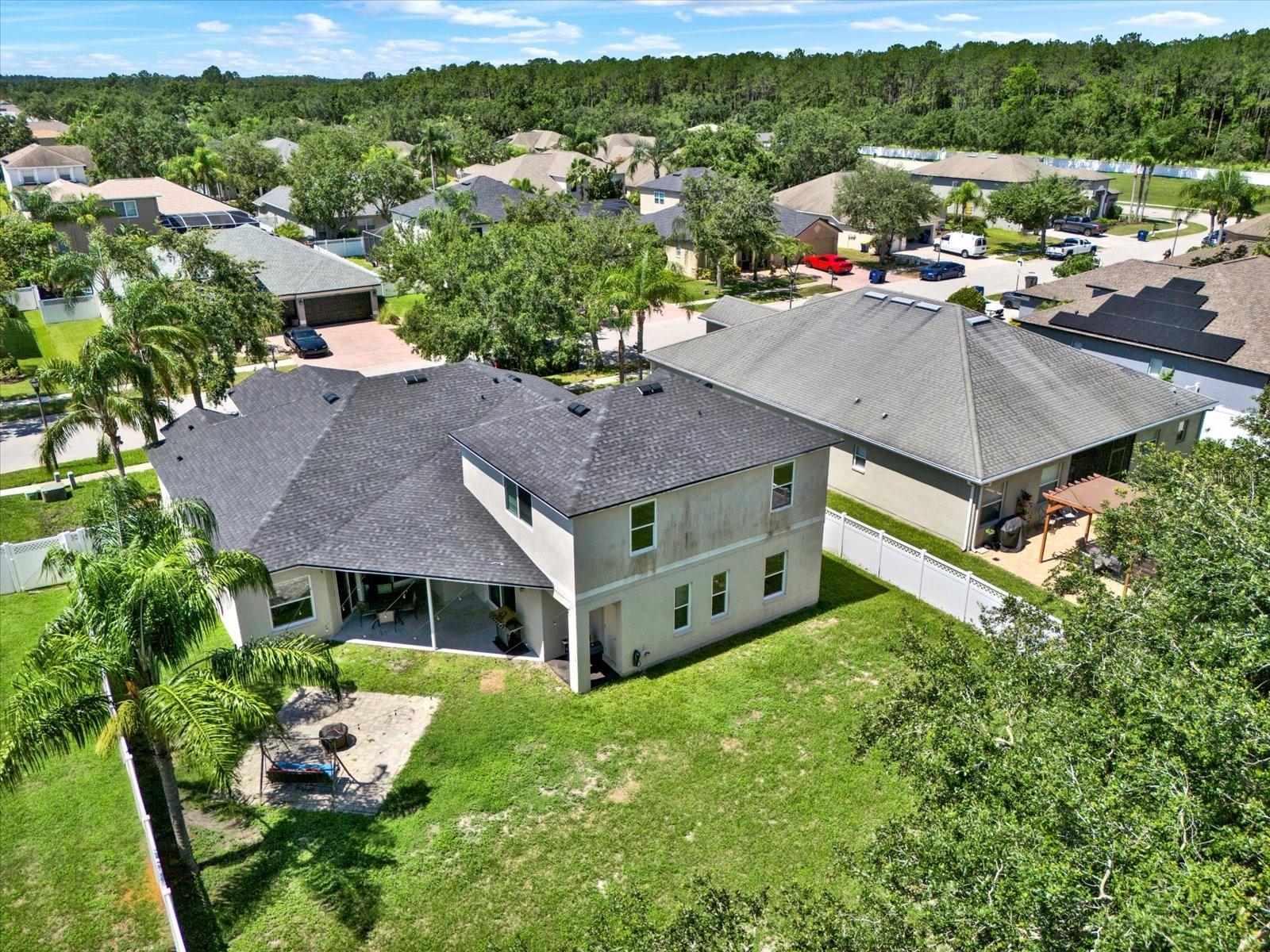 Image 21 of 50 For 20835 Lake Talia Boulevard