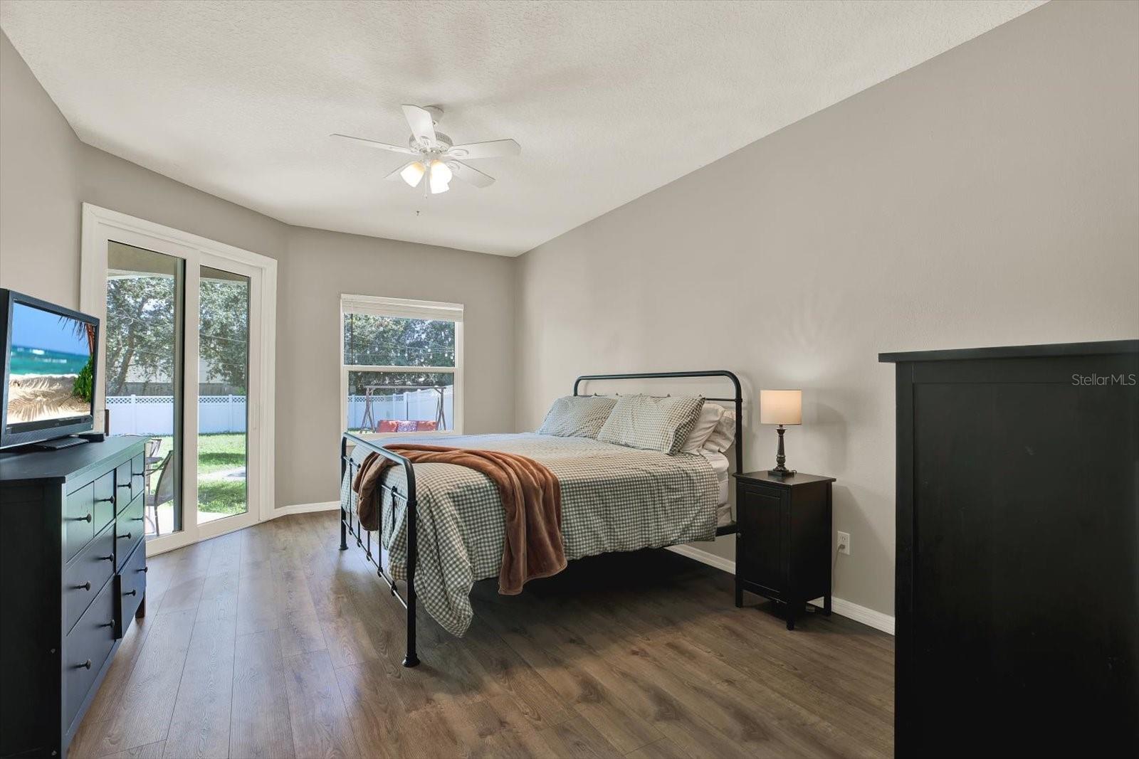Image 5 of 50 For 20835 Lake Talia Boulevard