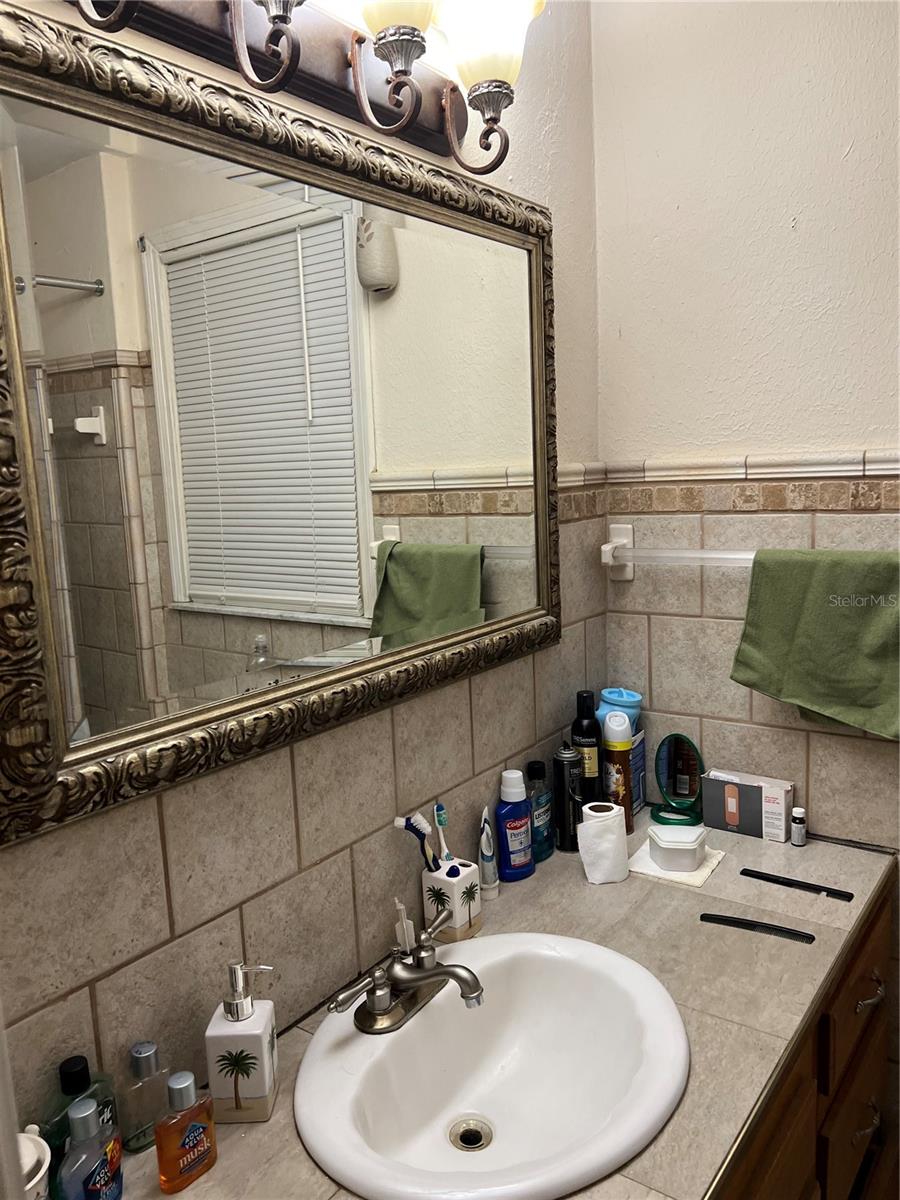 Image 8 of 17 For 1064 12th Street